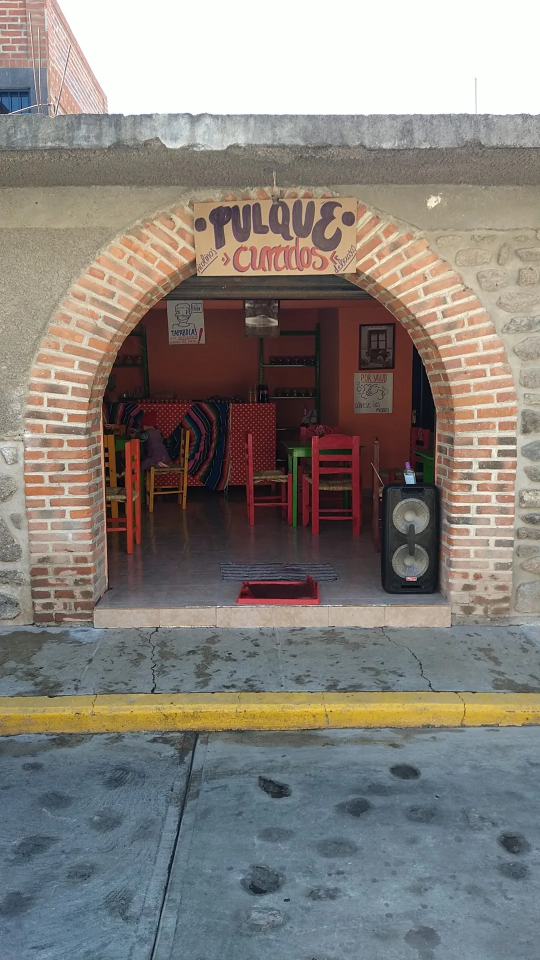 Octli Chantli "La casa del Pulque" image 9