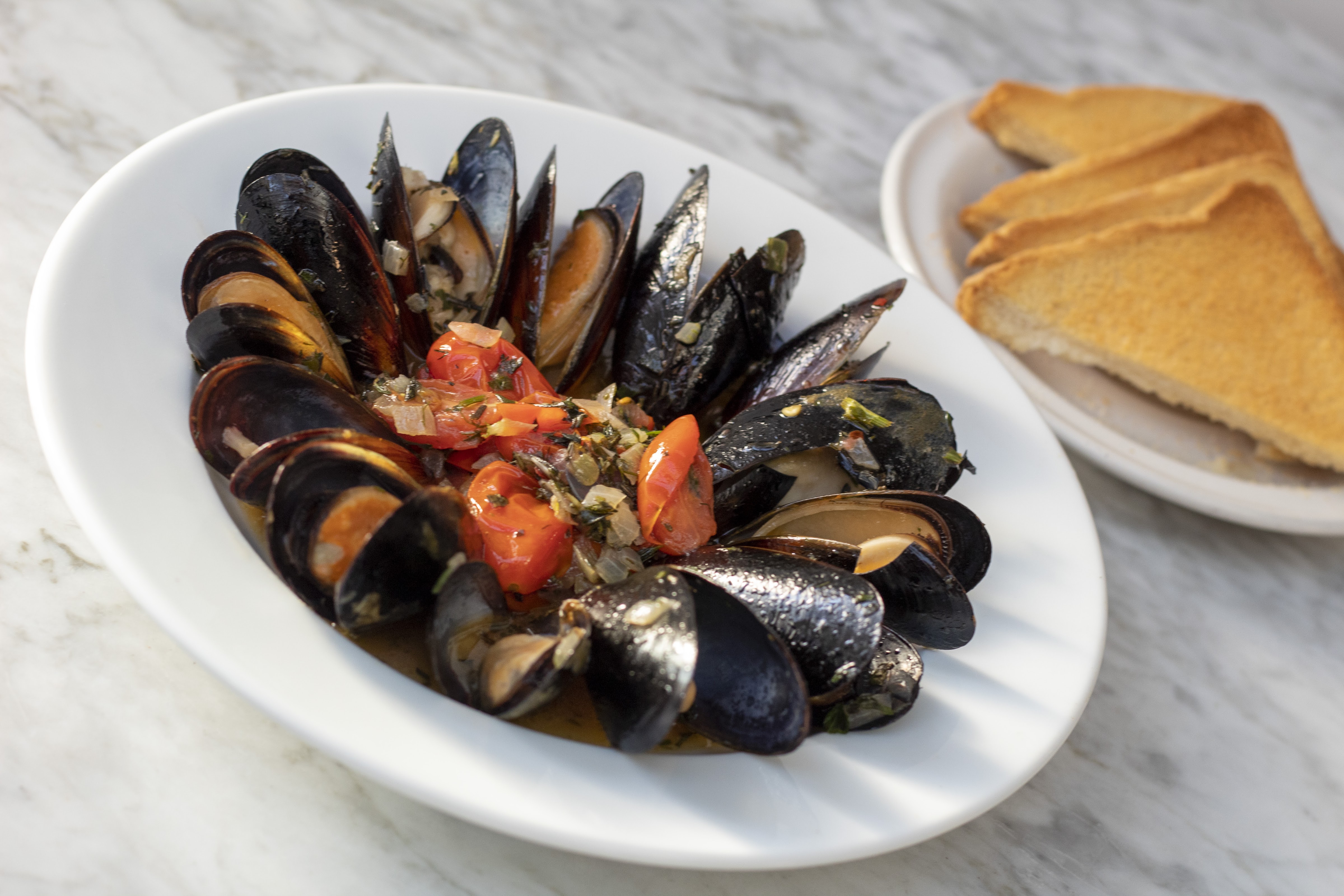 MHC Steak House & Wine Bar image 2