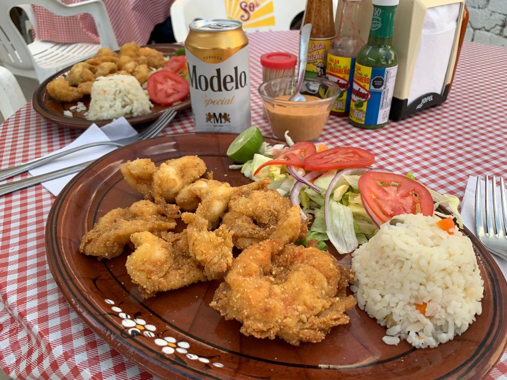 Mariscos "El Puerto" image 2