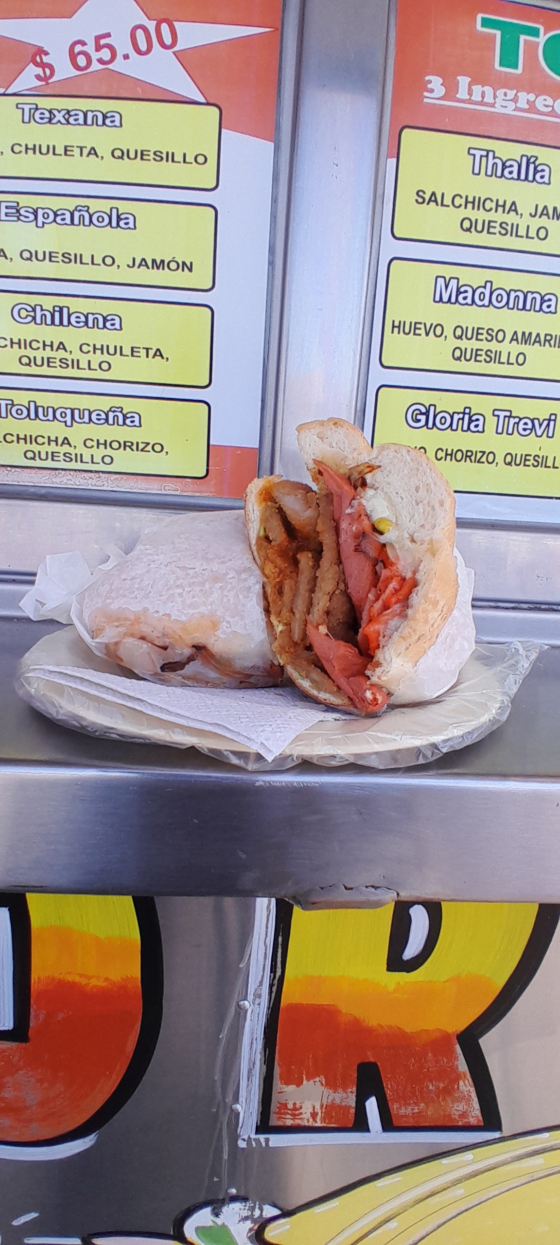 Tortas El Pachuco image 6