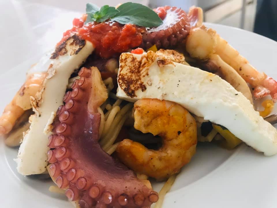 Real Colunga Restaurant Bar image 10