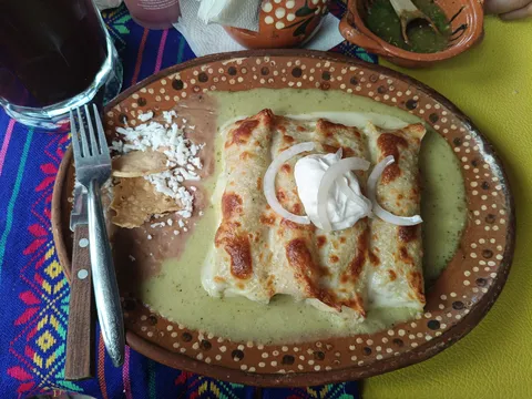 EL POZOLAZO image 6