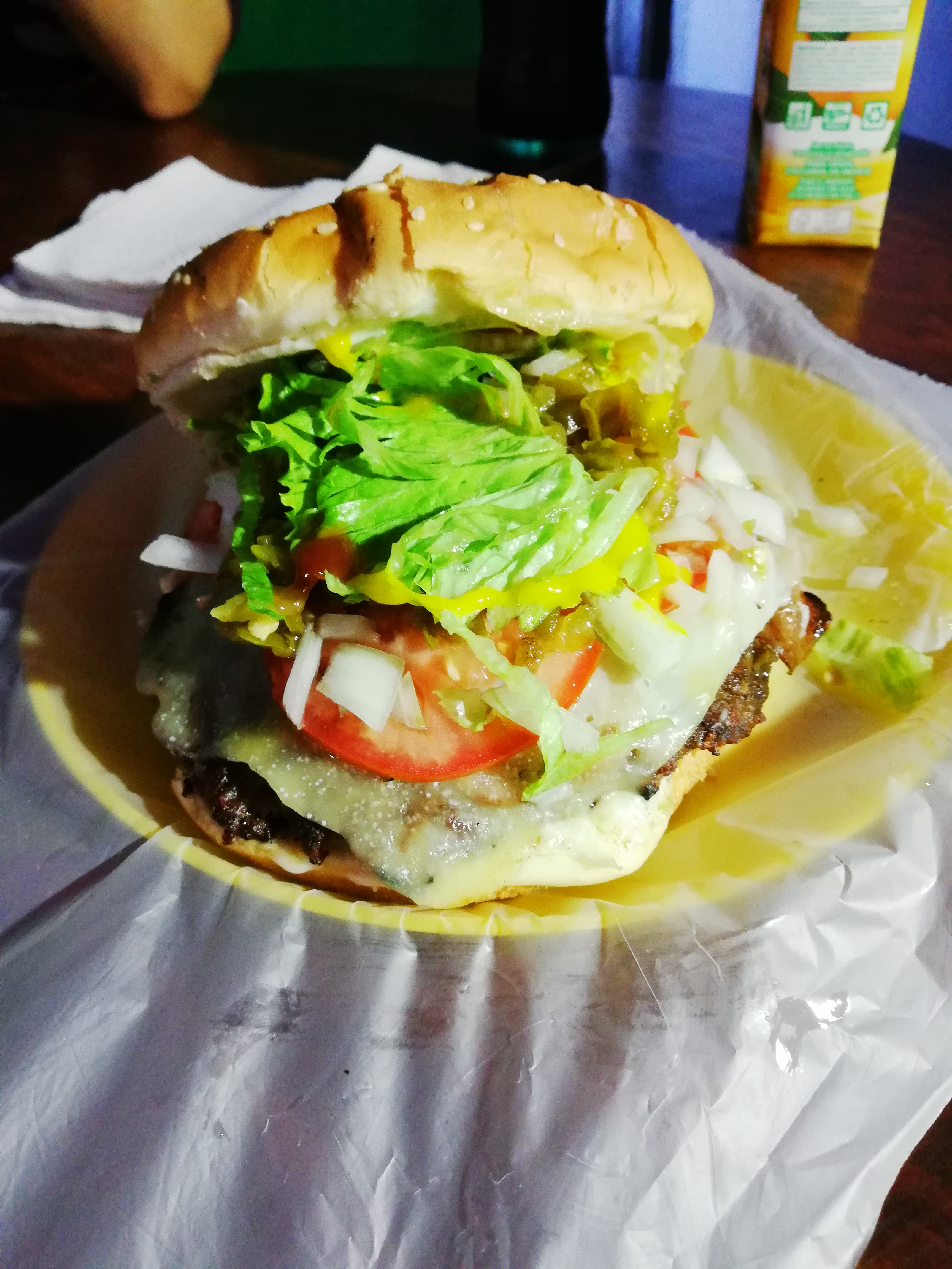 HAMBURGUESAS AL CARBÓN image 1