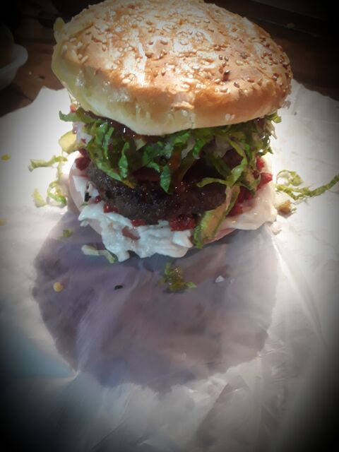 HAMBURGUESAS AL CARBÓN image 2
