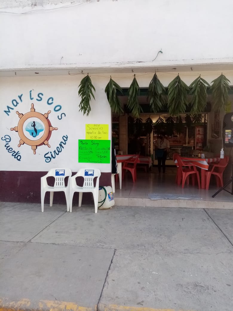 Mariscos Puerto Sirena image 6
