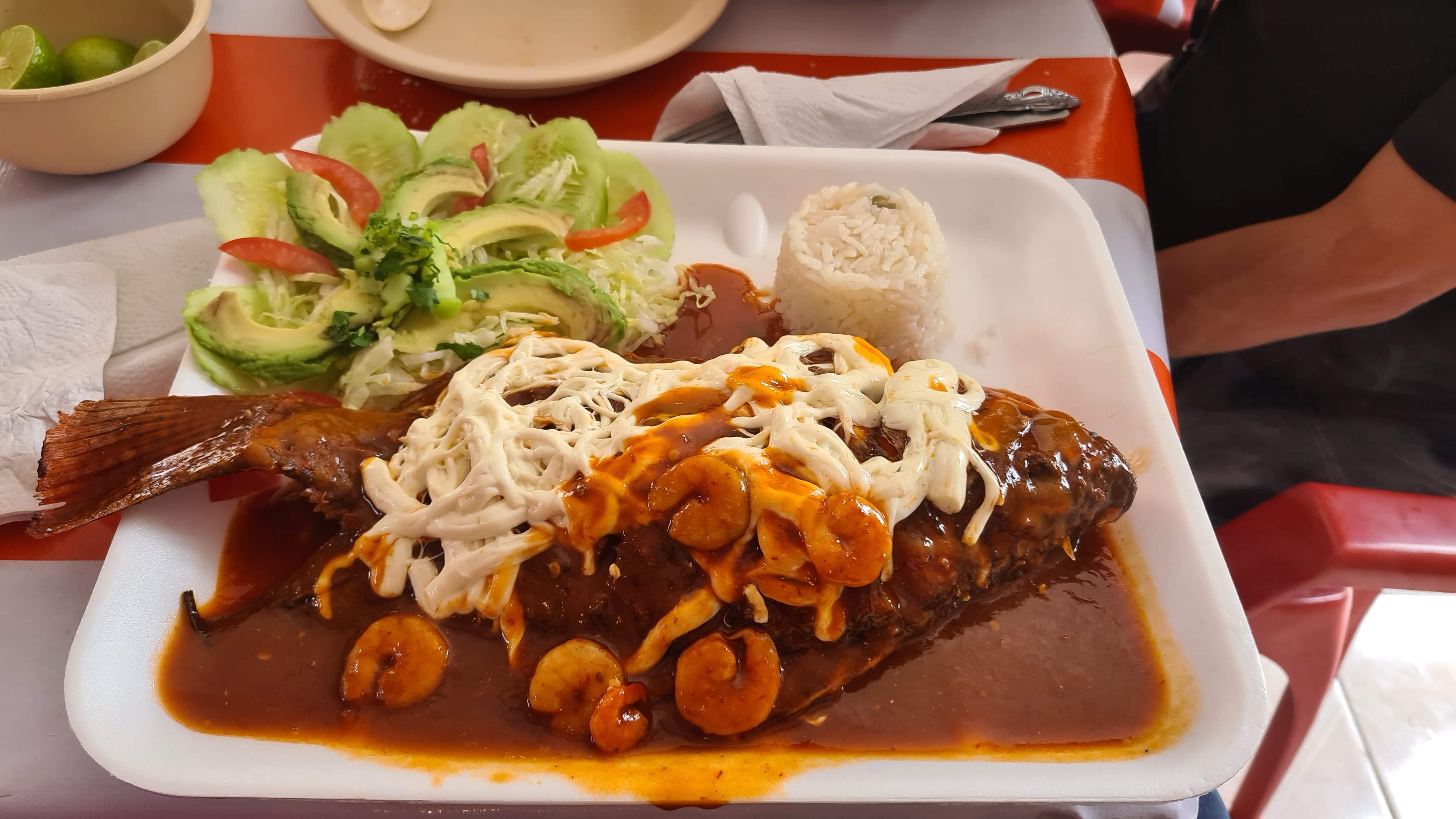 Mariscos Puerto Sirena image 8