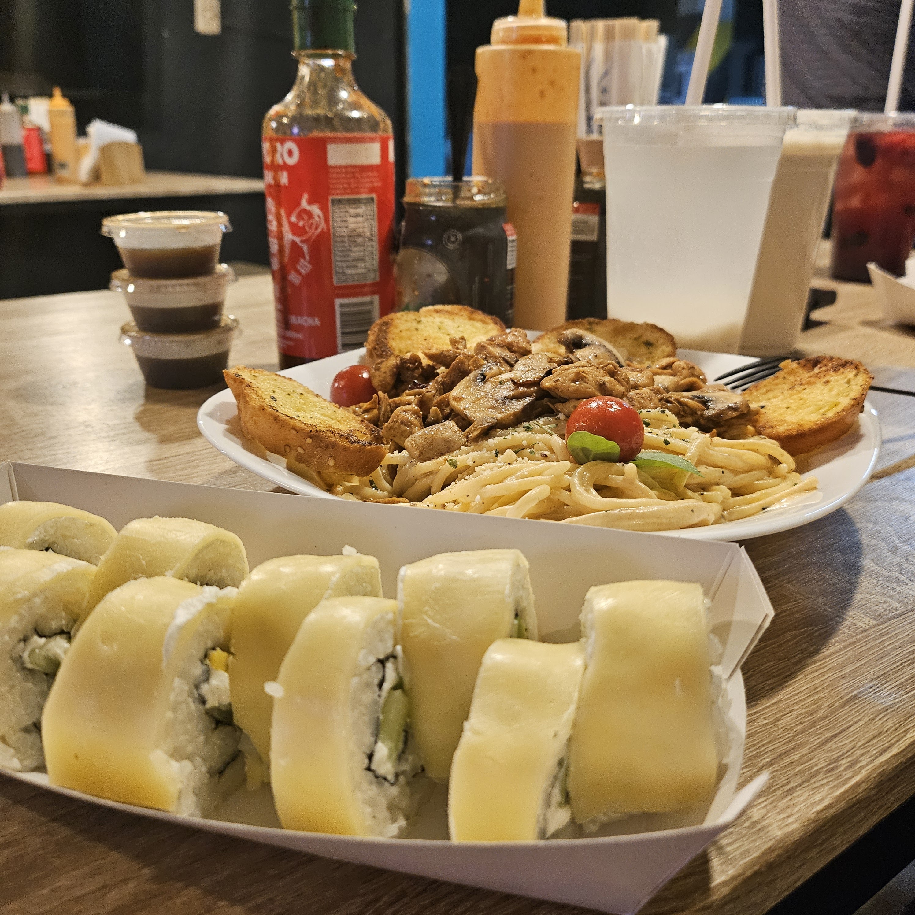 Akihabara Sushi Las Américas image 7