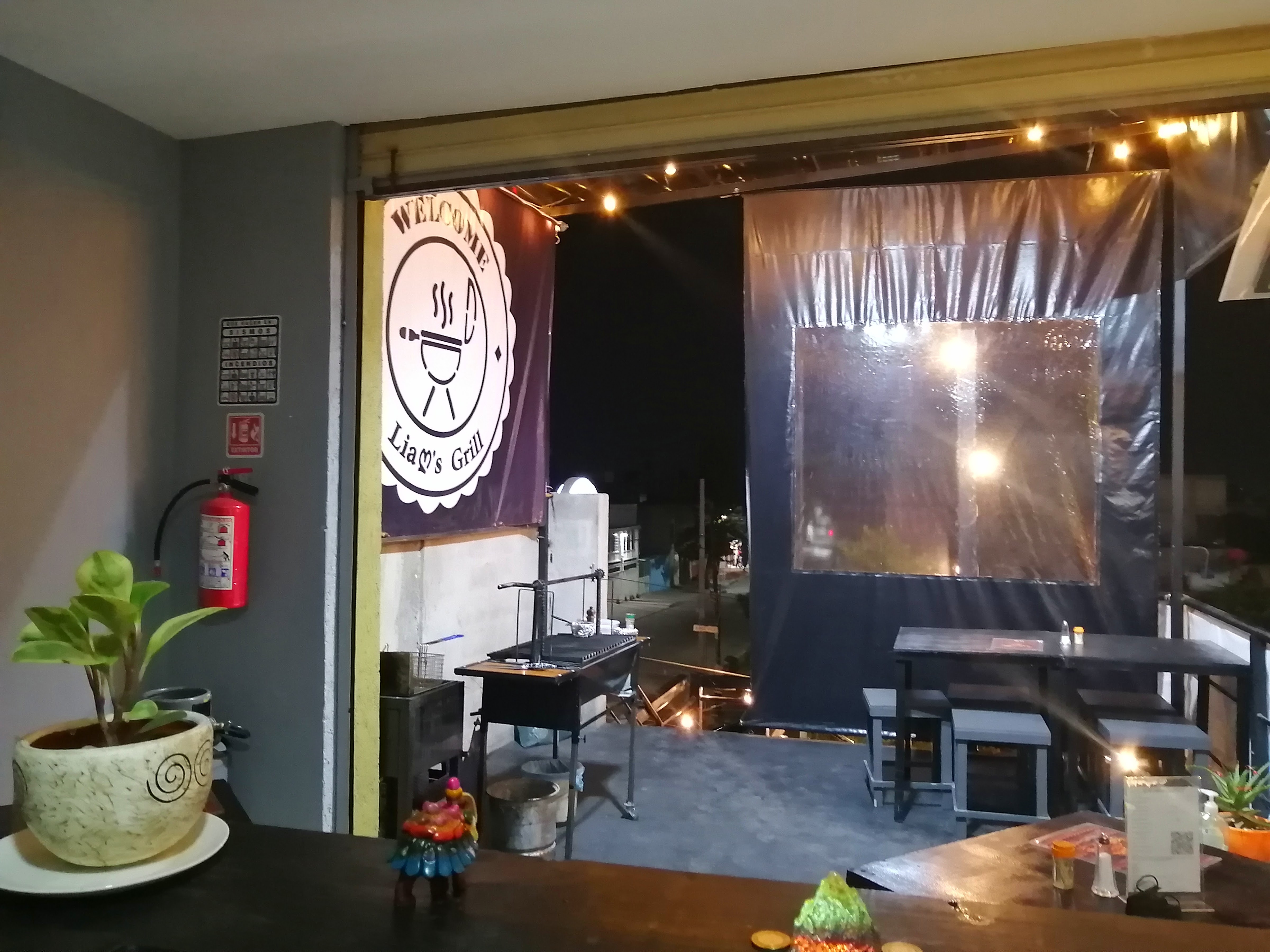 Liam's Grill image 8