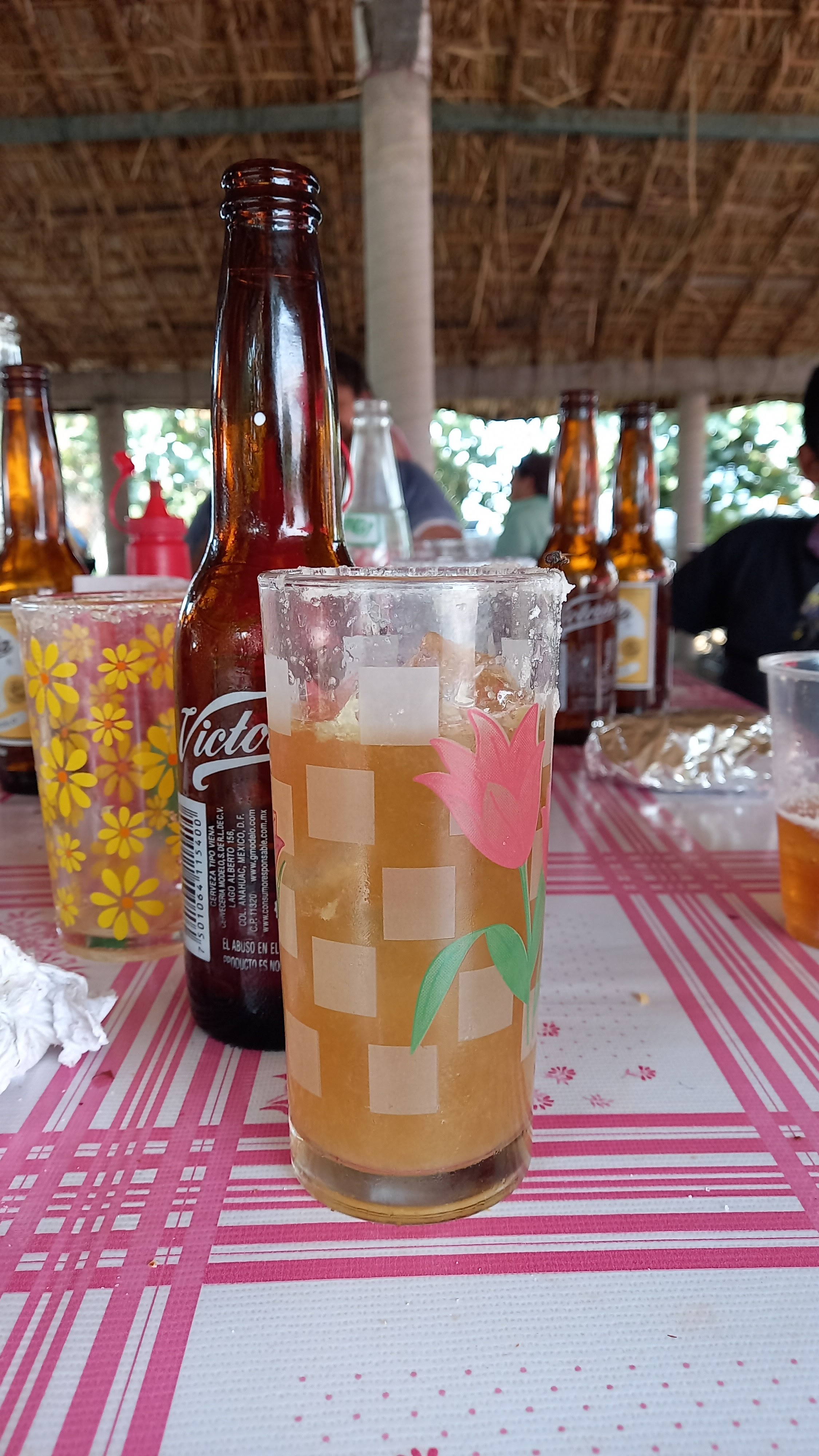 La ceiba, amate amarillo. image 10