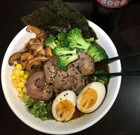 KIGEN Sushi, Ramen & Bowls image 5