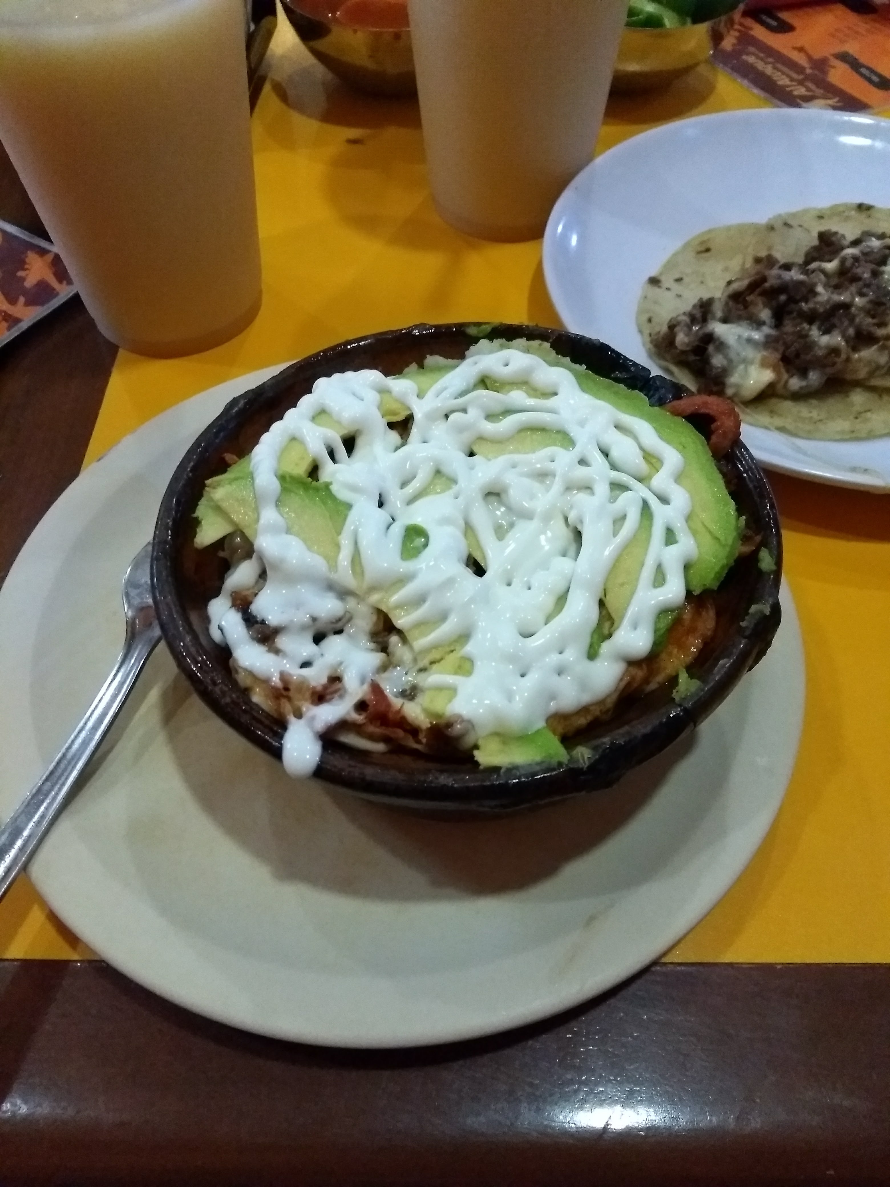 Al Ataque Carne, Quesos & Más image 2