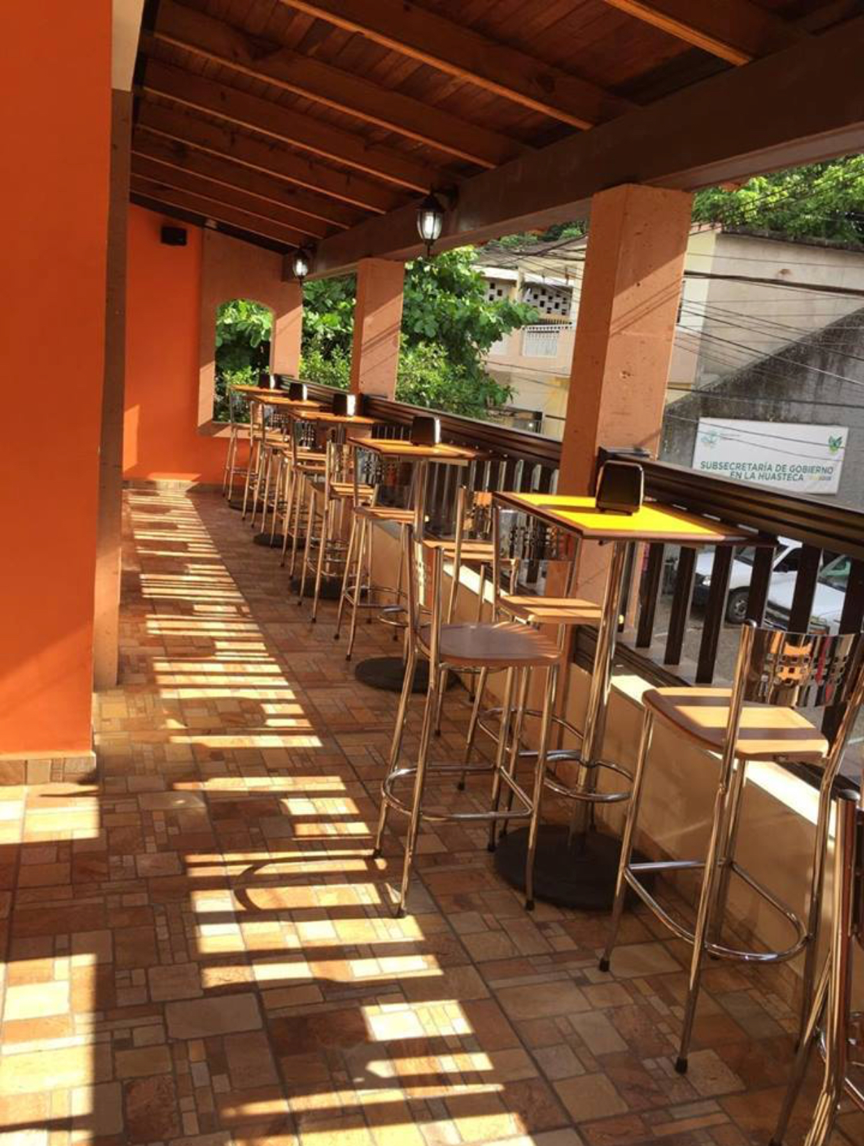 Al Ataque Carne, Quesos & Más image 4