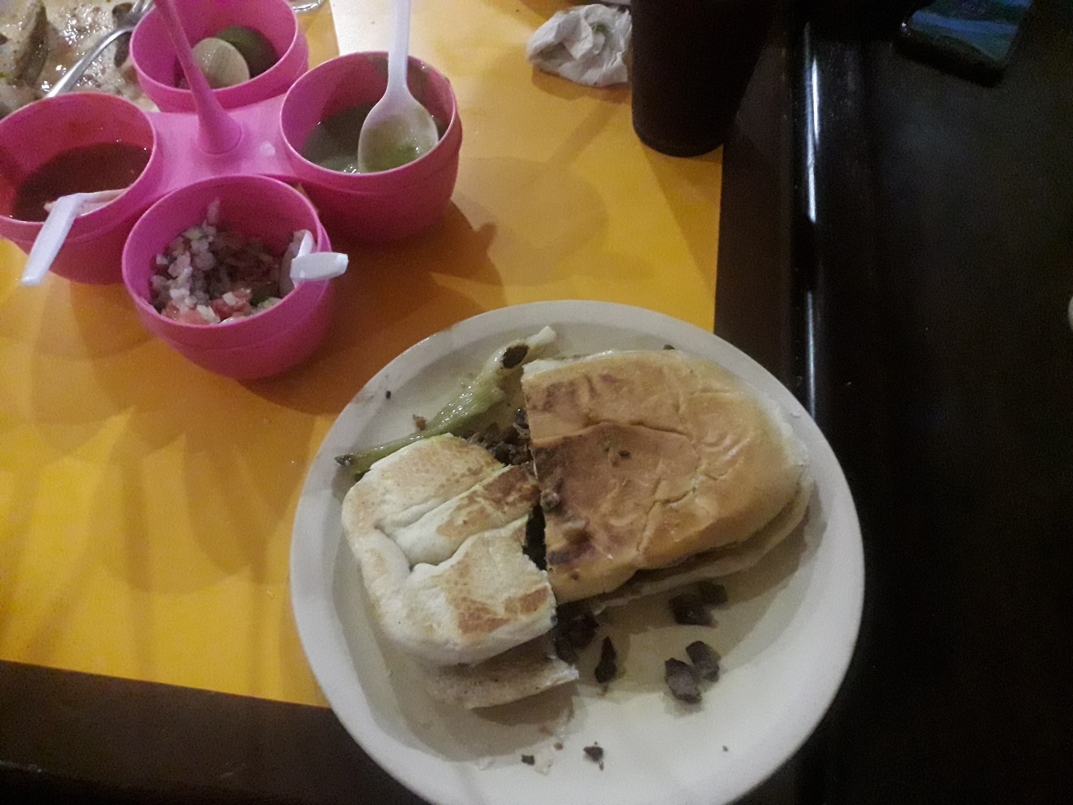 Al Ataque Carne, Quesos & Más image 7