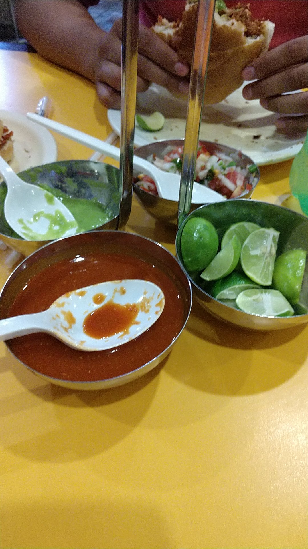 Al Ataque Carne, Quesos & Más image 10