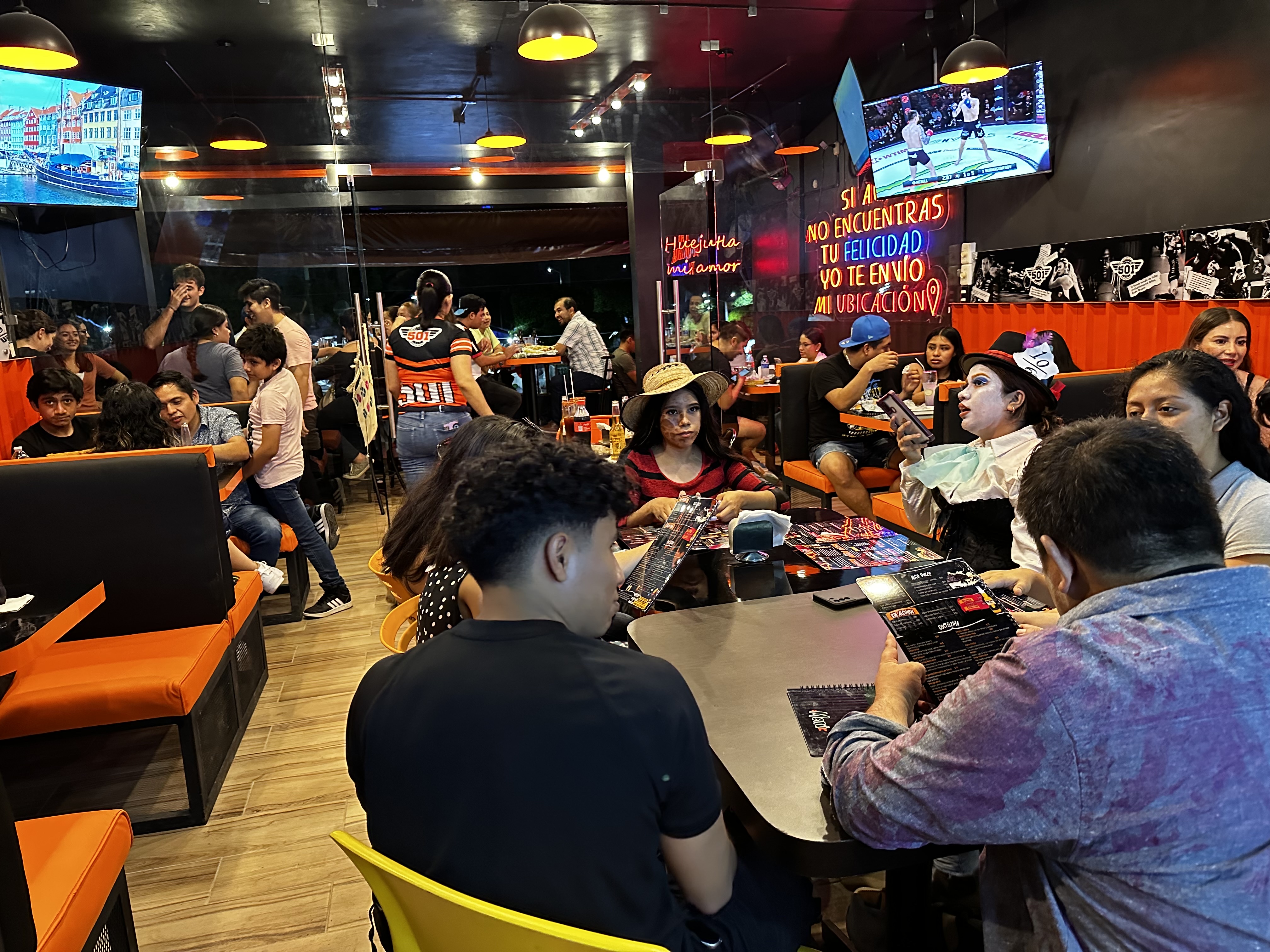 La 501 Centro image 1