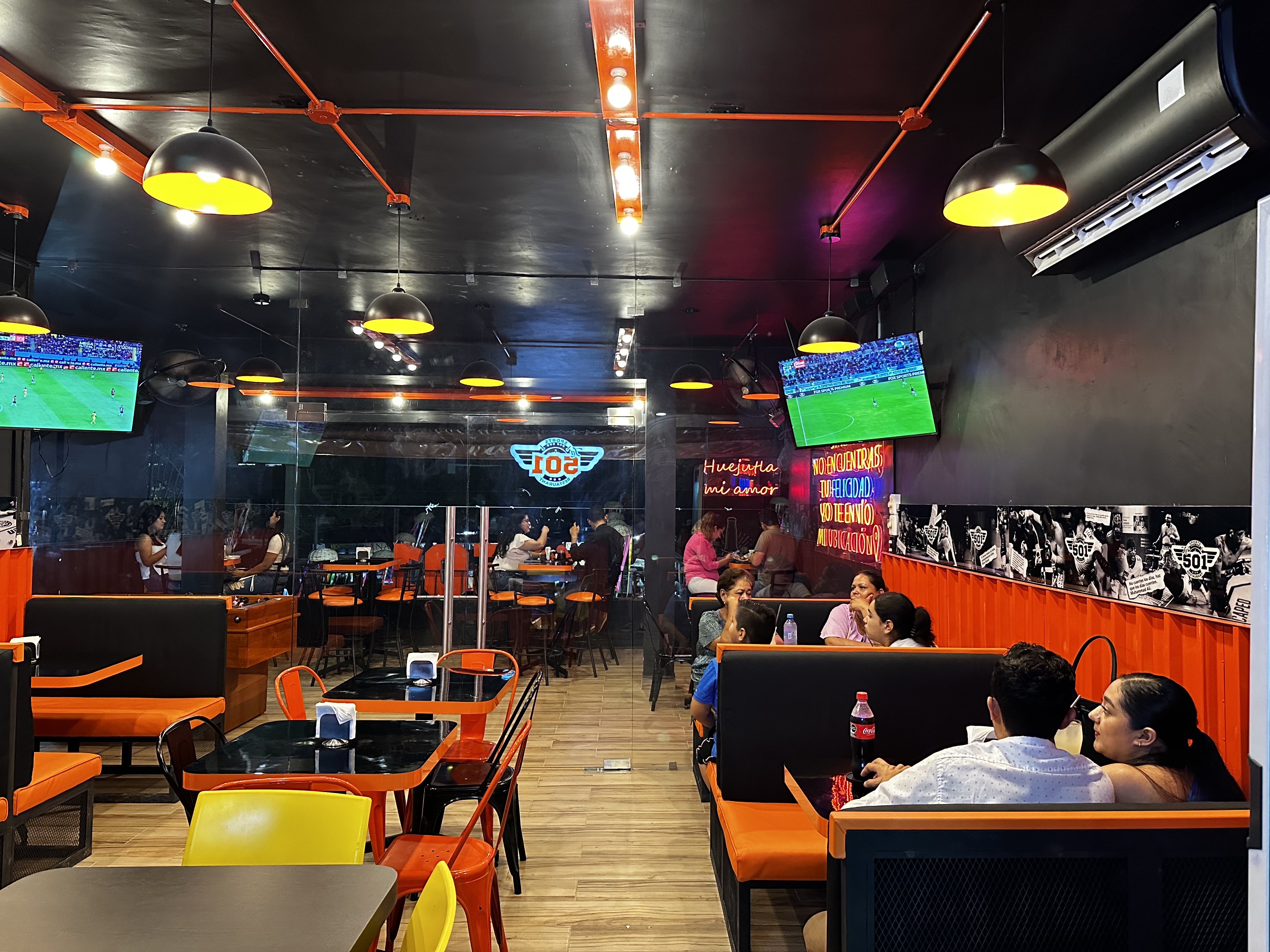 La 501 Centro image 3