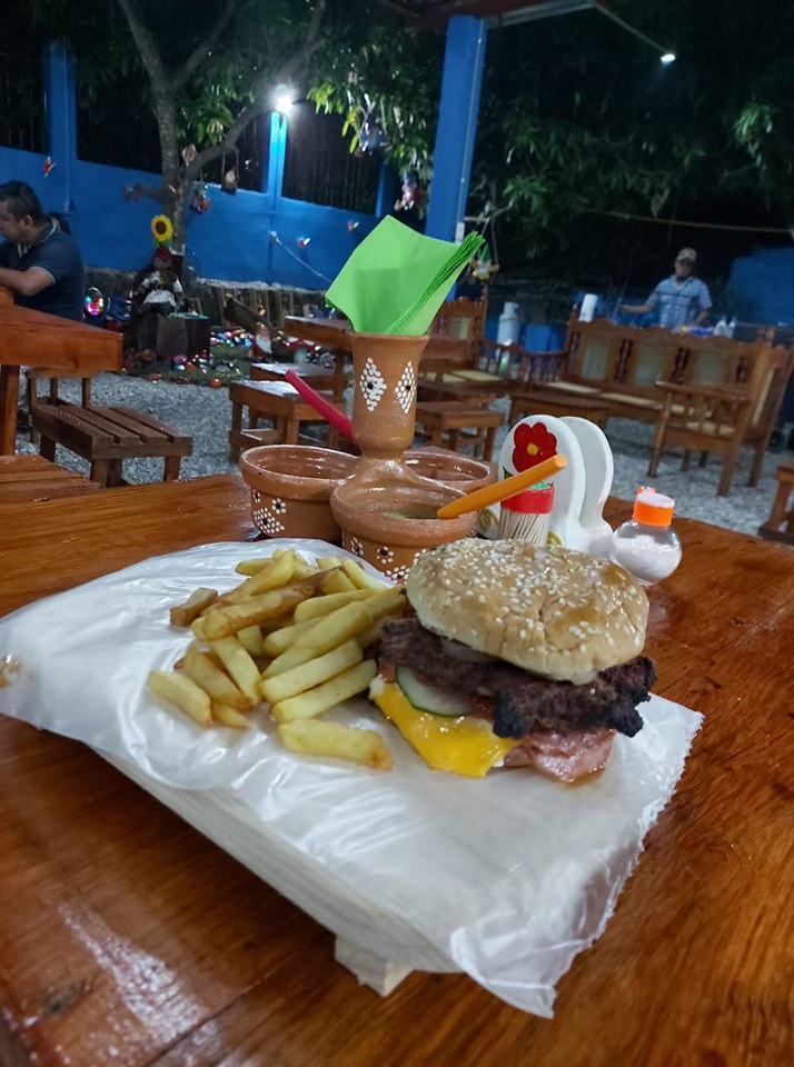 Antojitos Amor Mío image 2