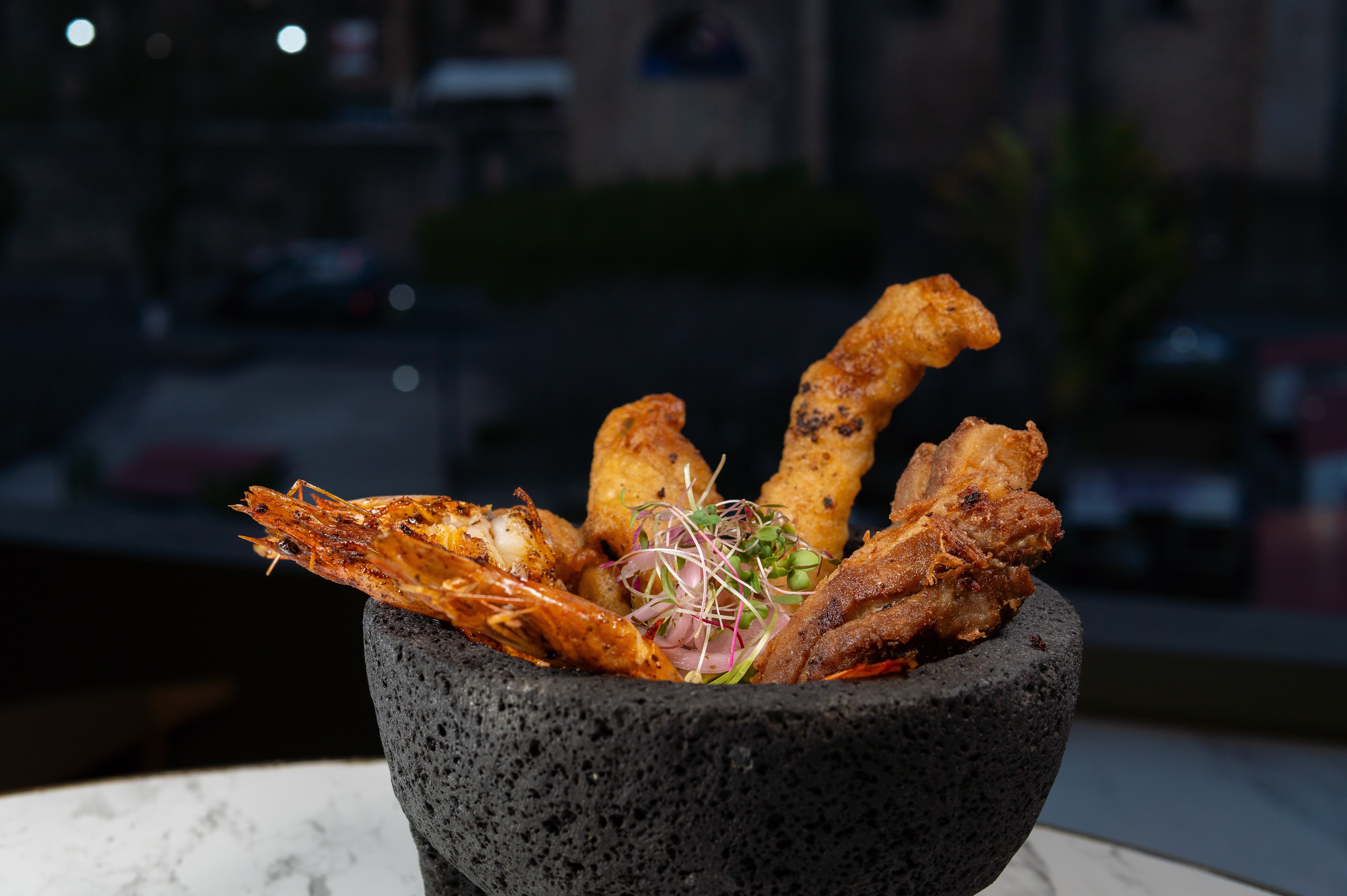 Cuatro Cuatros Botanero image 4