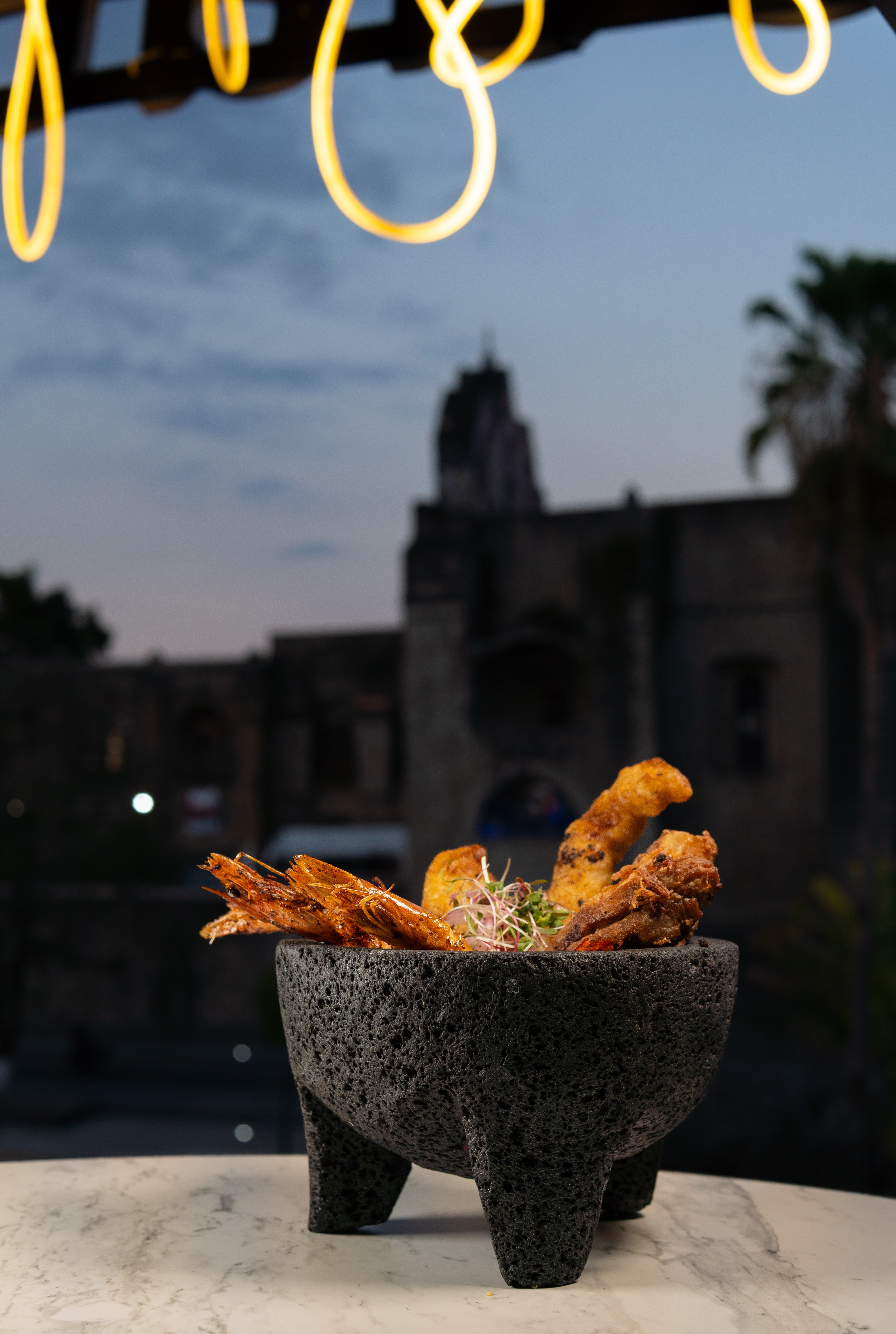 Cuatro Cuatros Botanero image 6