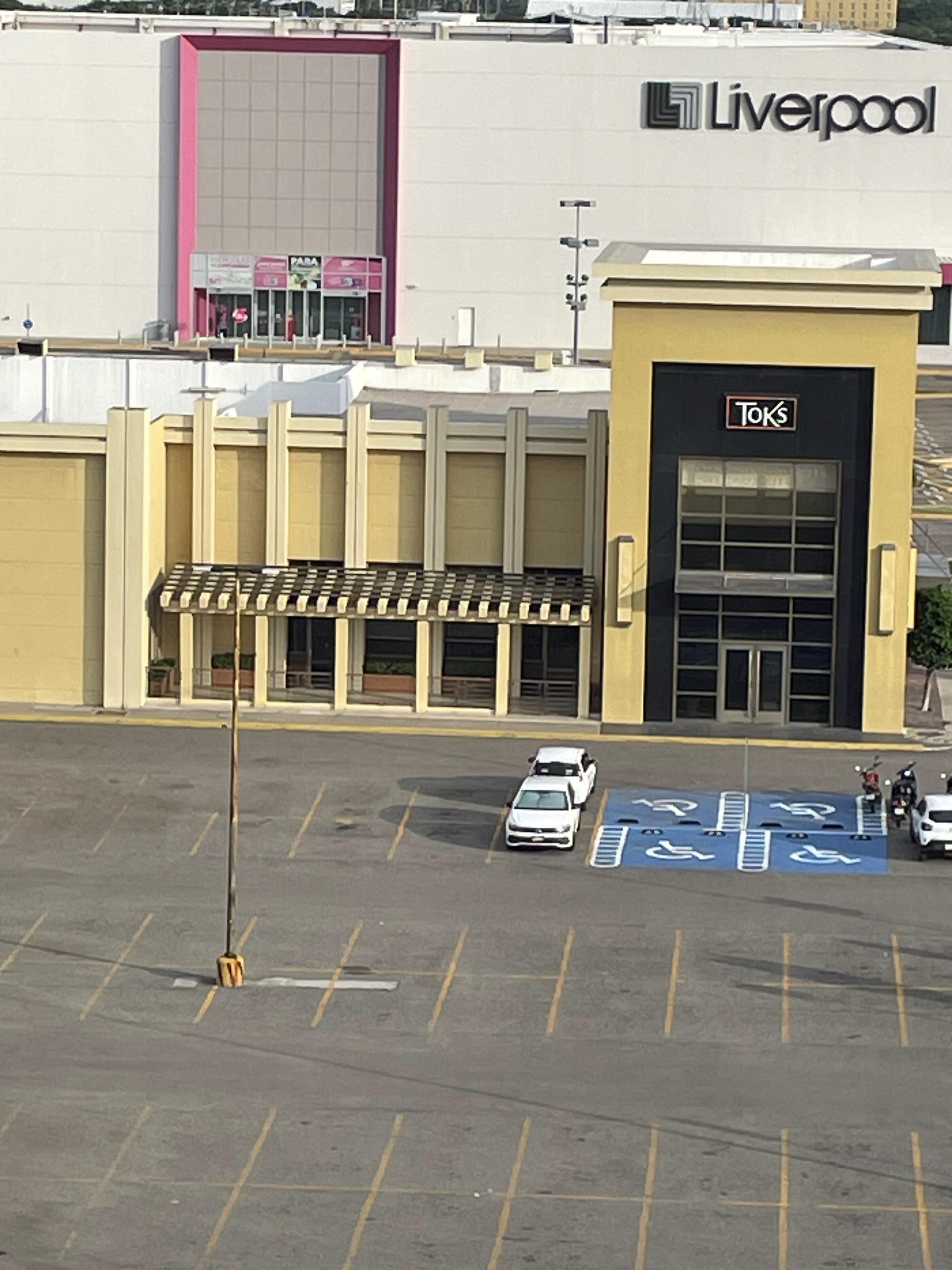 Toks Salina Cruz image 3