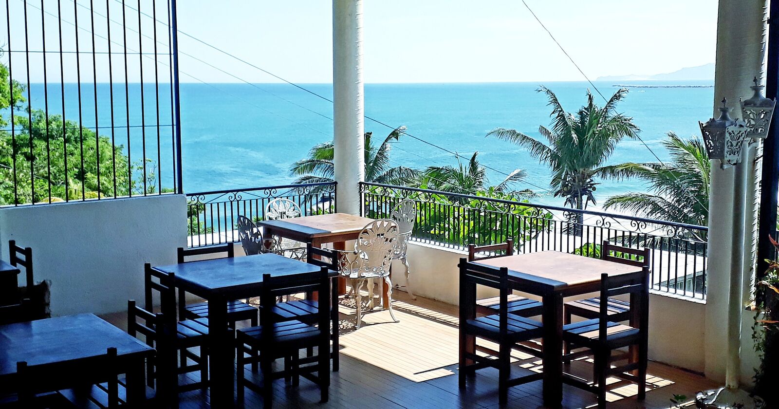 Restaurante MARRAKECH ...Grill & Bar image 7