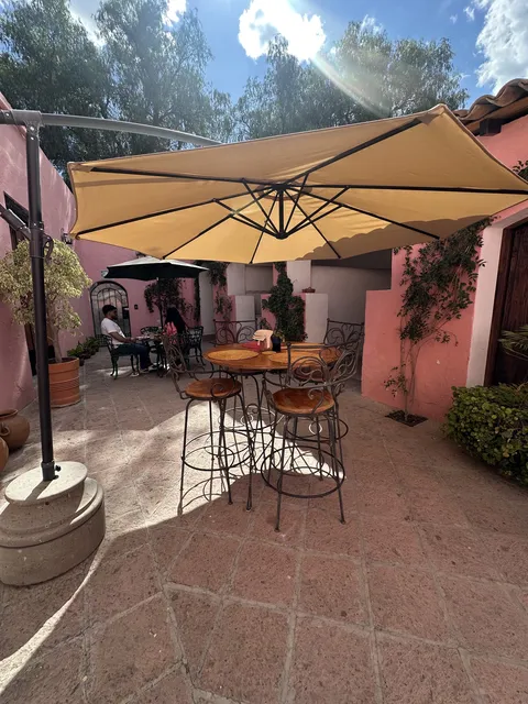 Los Naranjos Restaurante Bar image 3