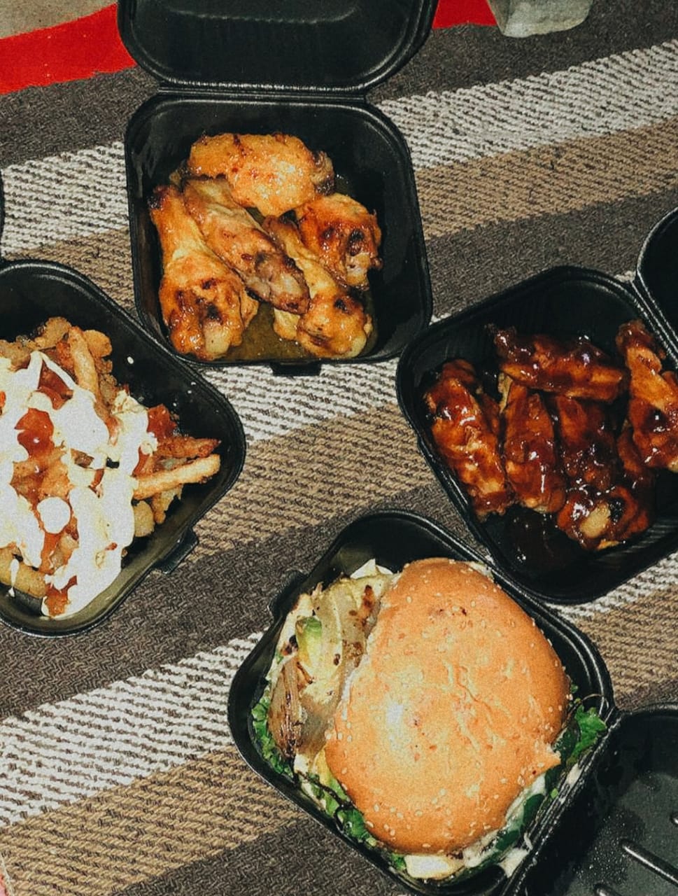 Santa Burgers Hgo. image 4