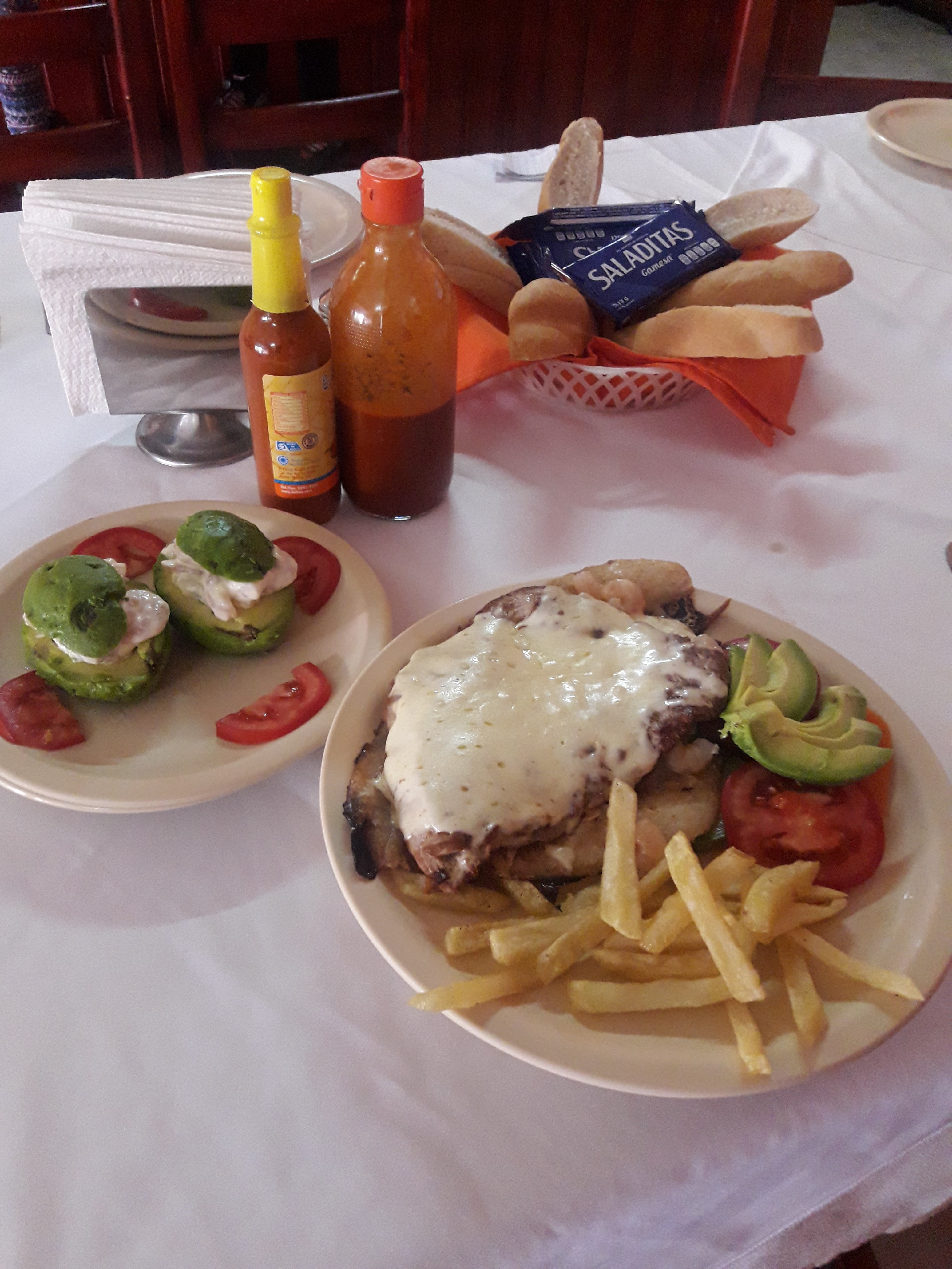 Lepanto restaurante-bar familiar image 3