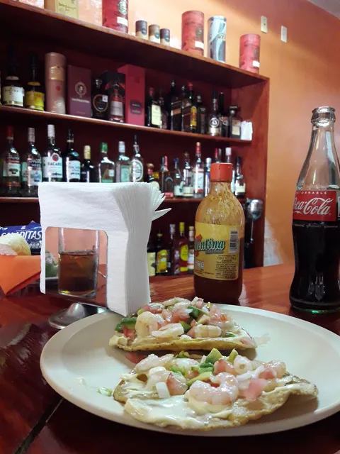 Lepanto restaurante-bar familiar image 4