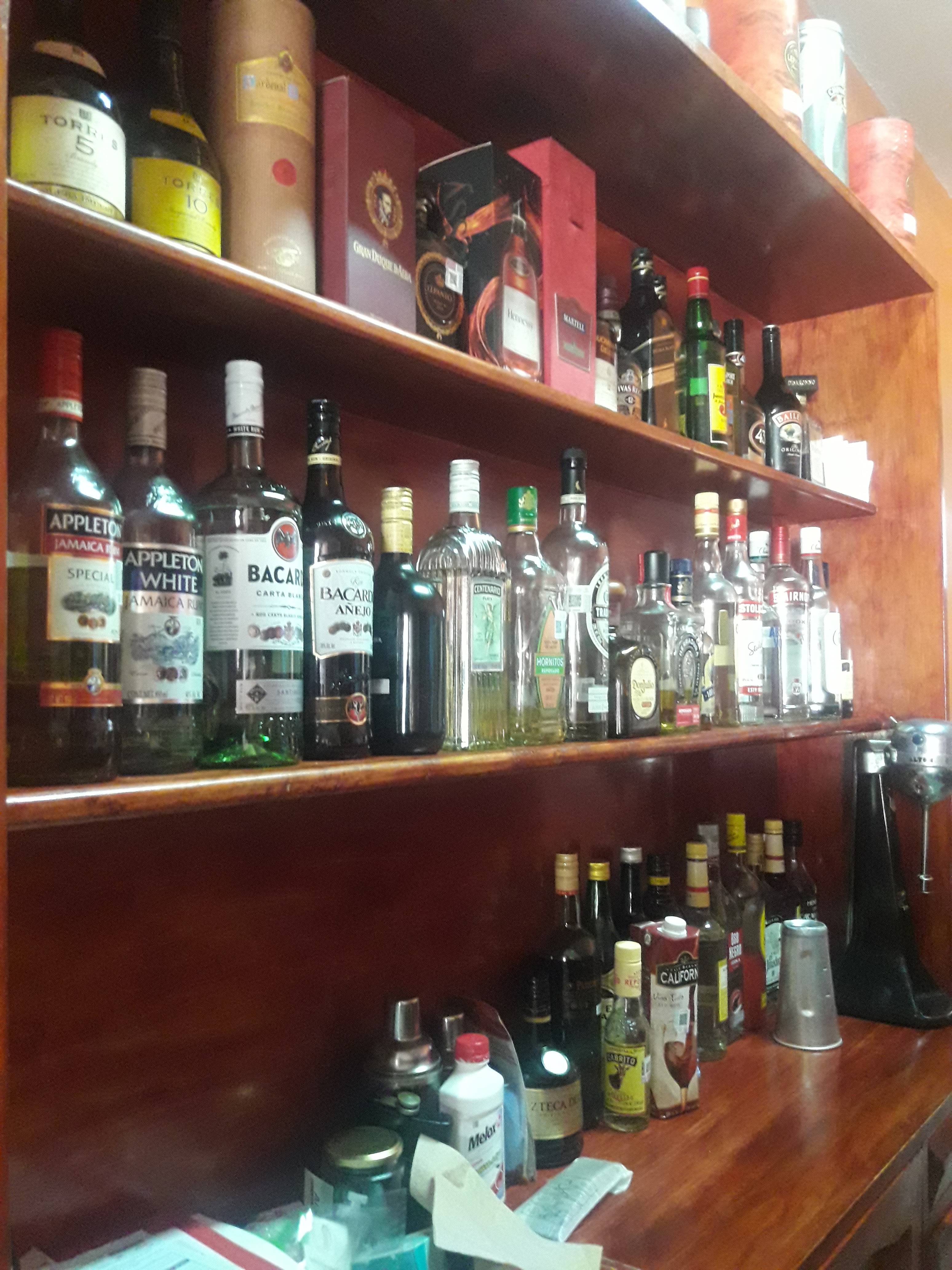 Lepanto restaurante-bar familiar image 7