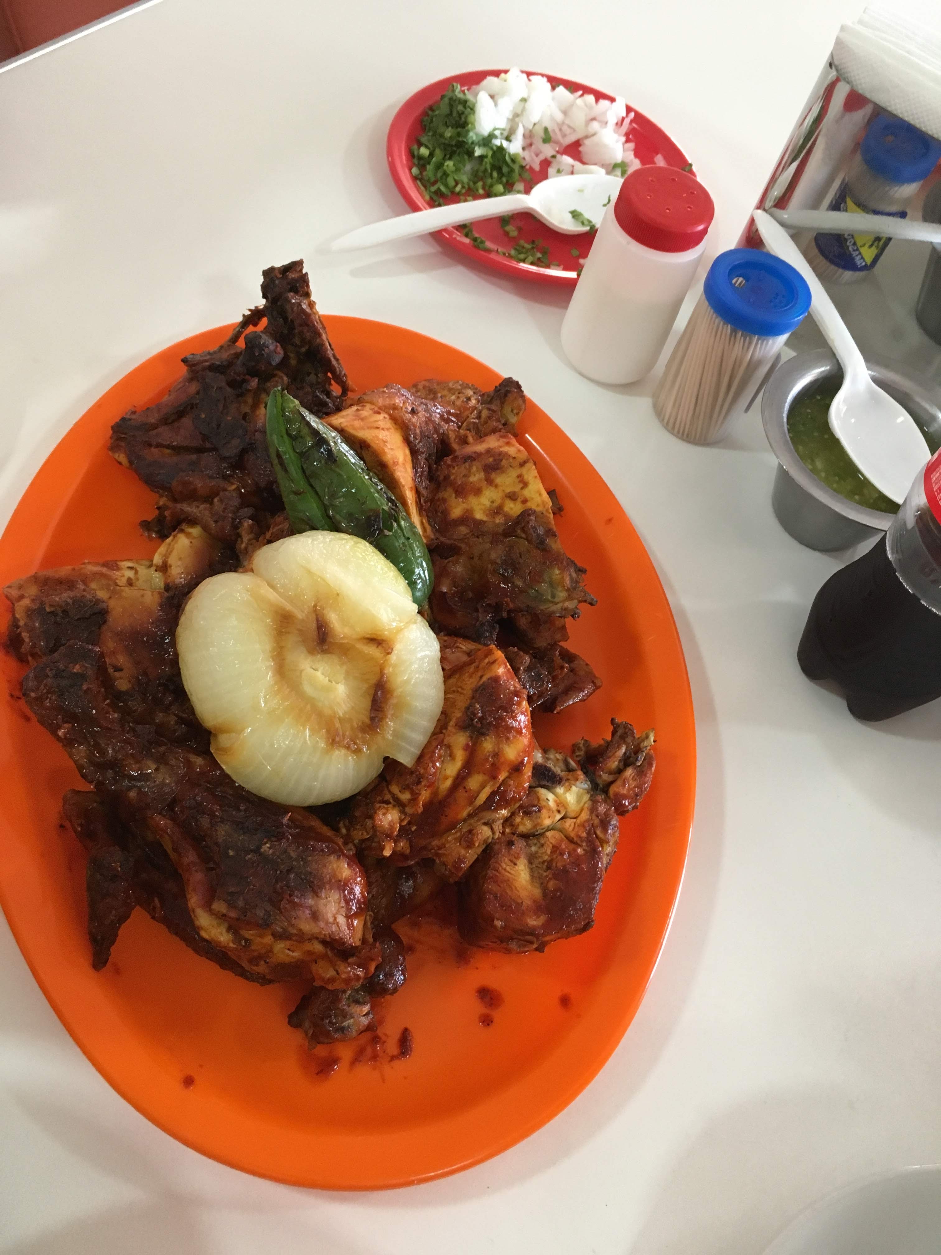 Pollos Asados "La Estación" image 3