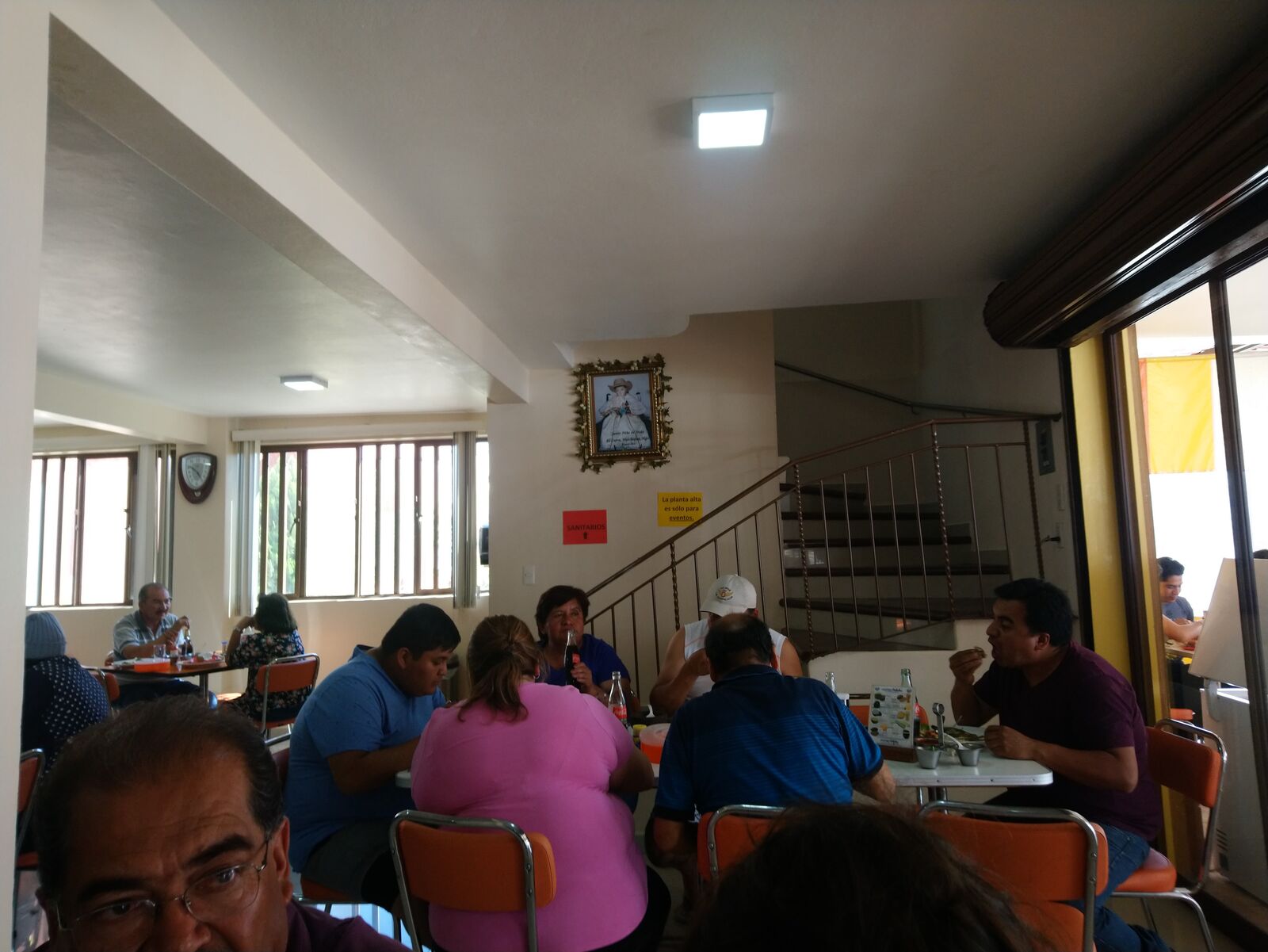 Pollos Asados "La Estación" image 9