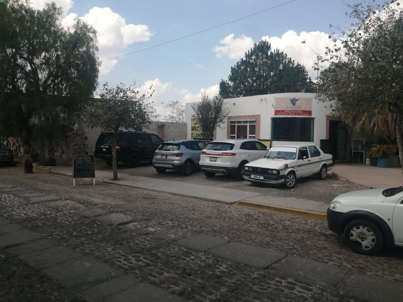 El Matador y su Cuadrilla image 6