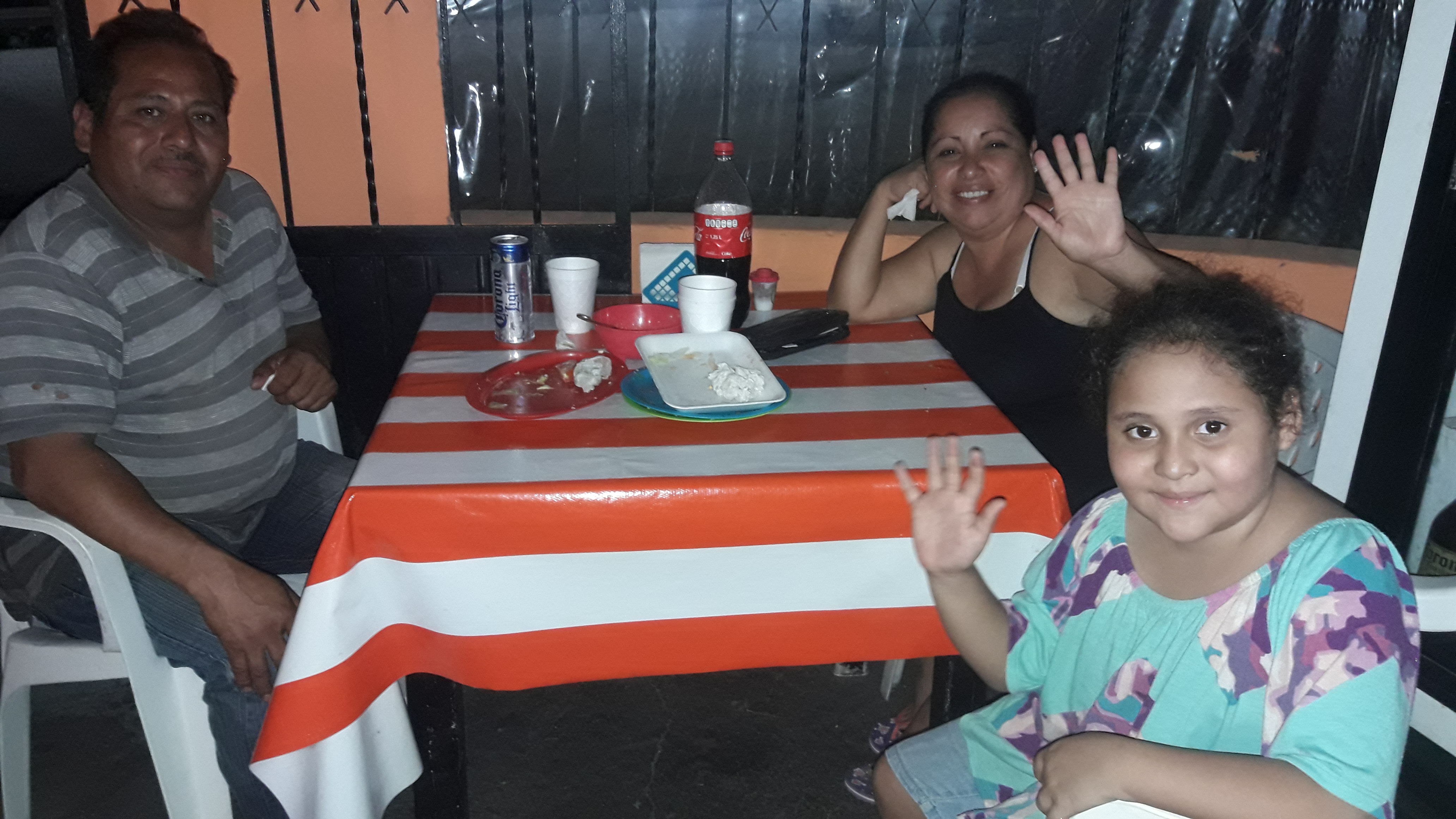 El Ultimo Taco. image 4