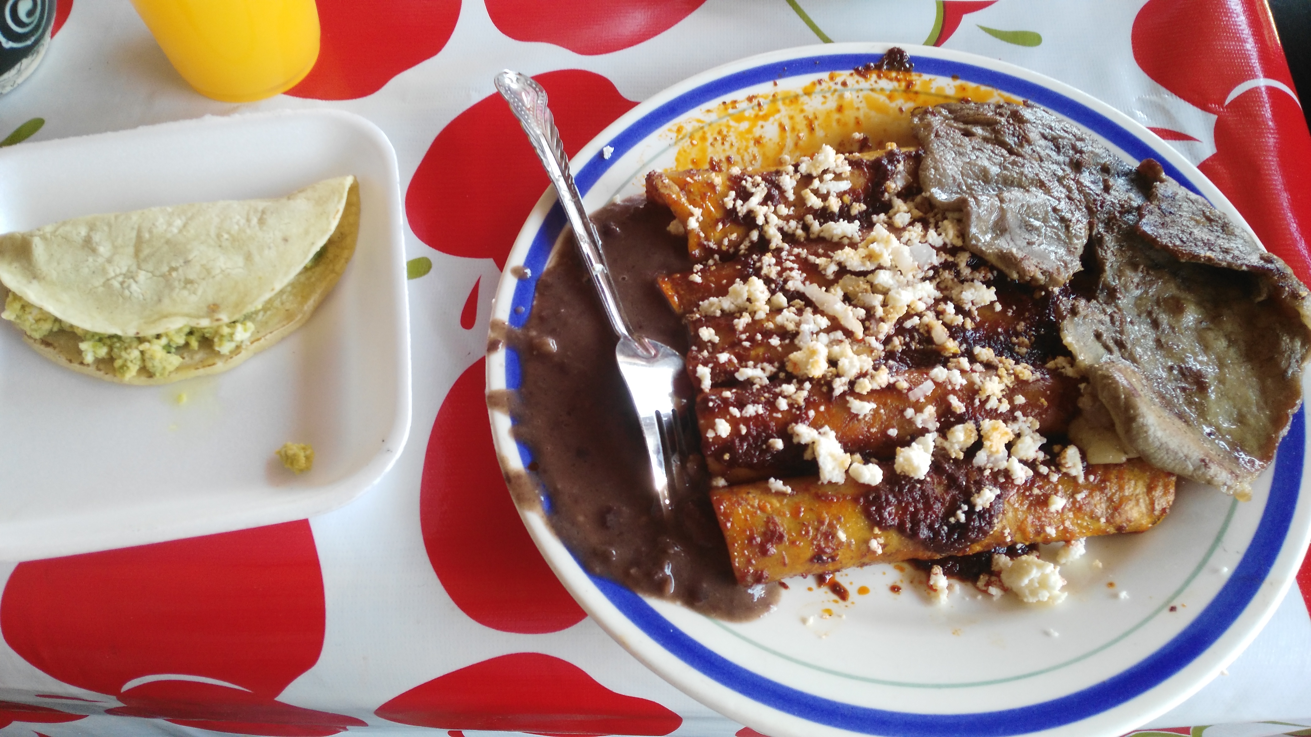 Gorditas De Doña Chuy image 1