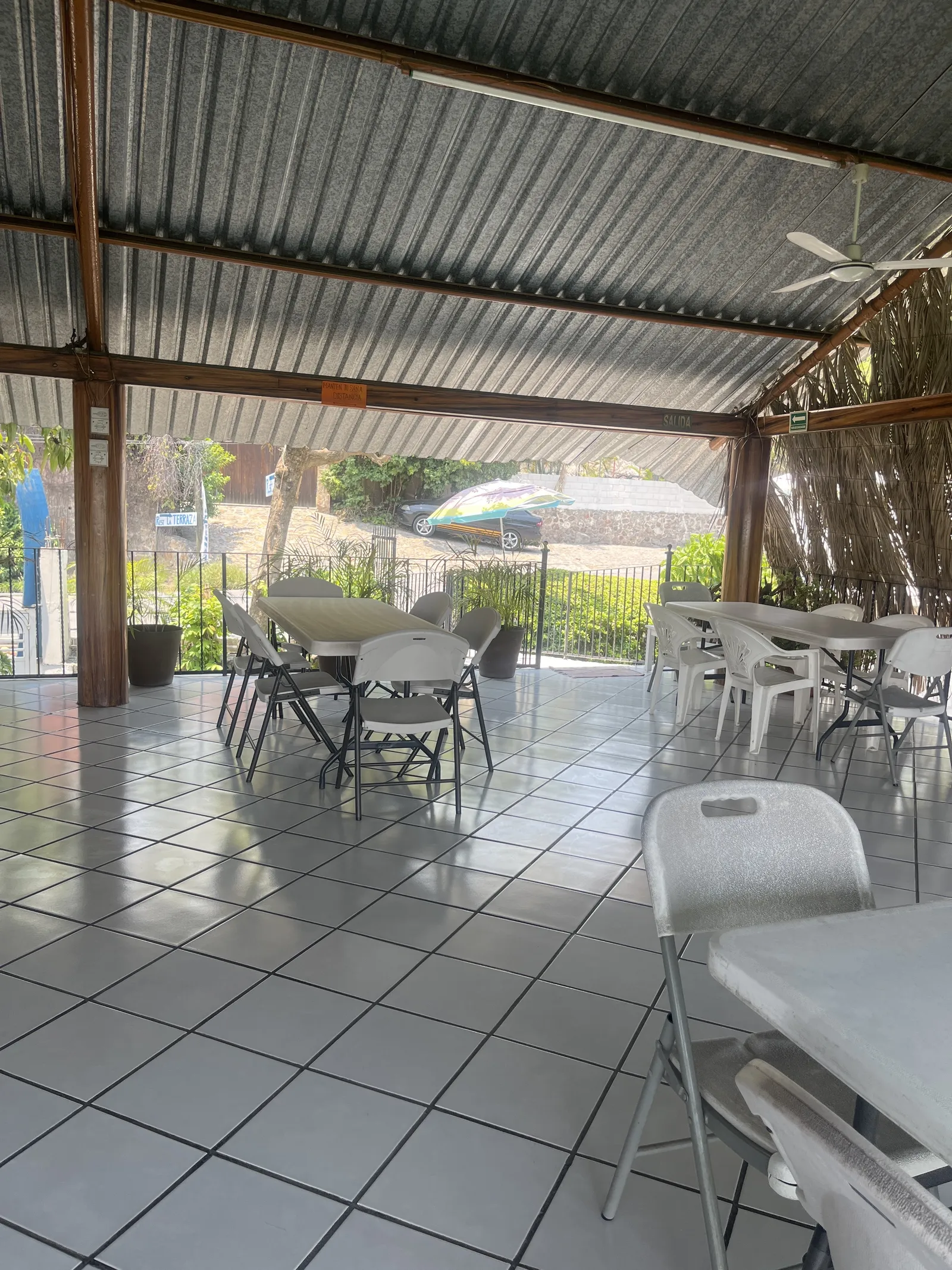 LA TERRAZA image 4