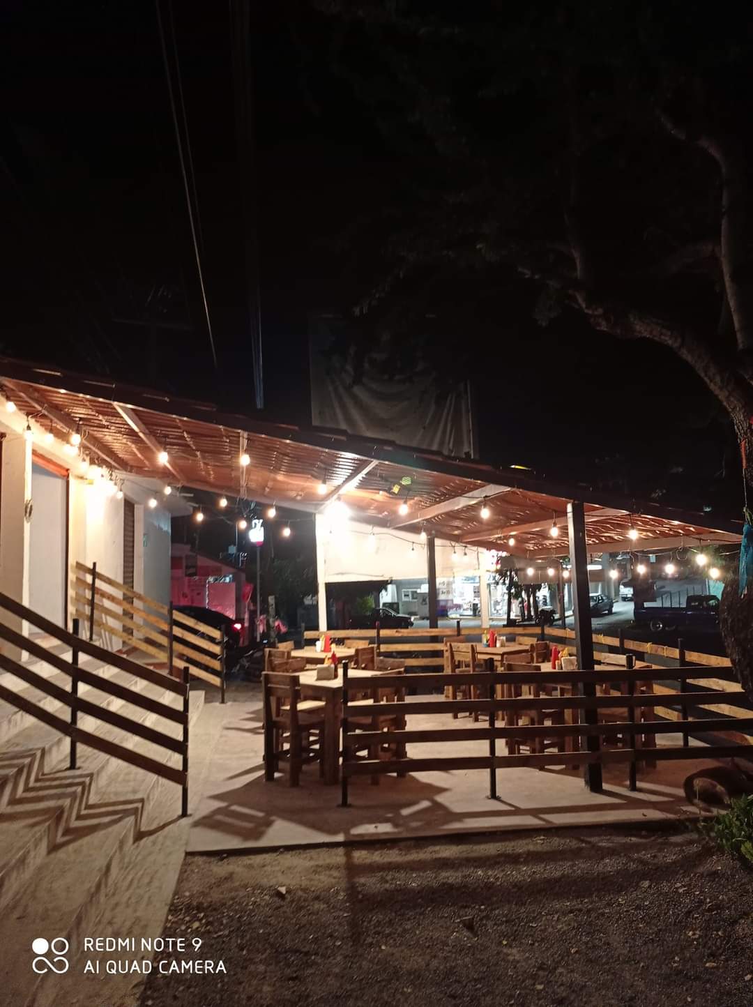 Pizza Miguel "loco" image 7