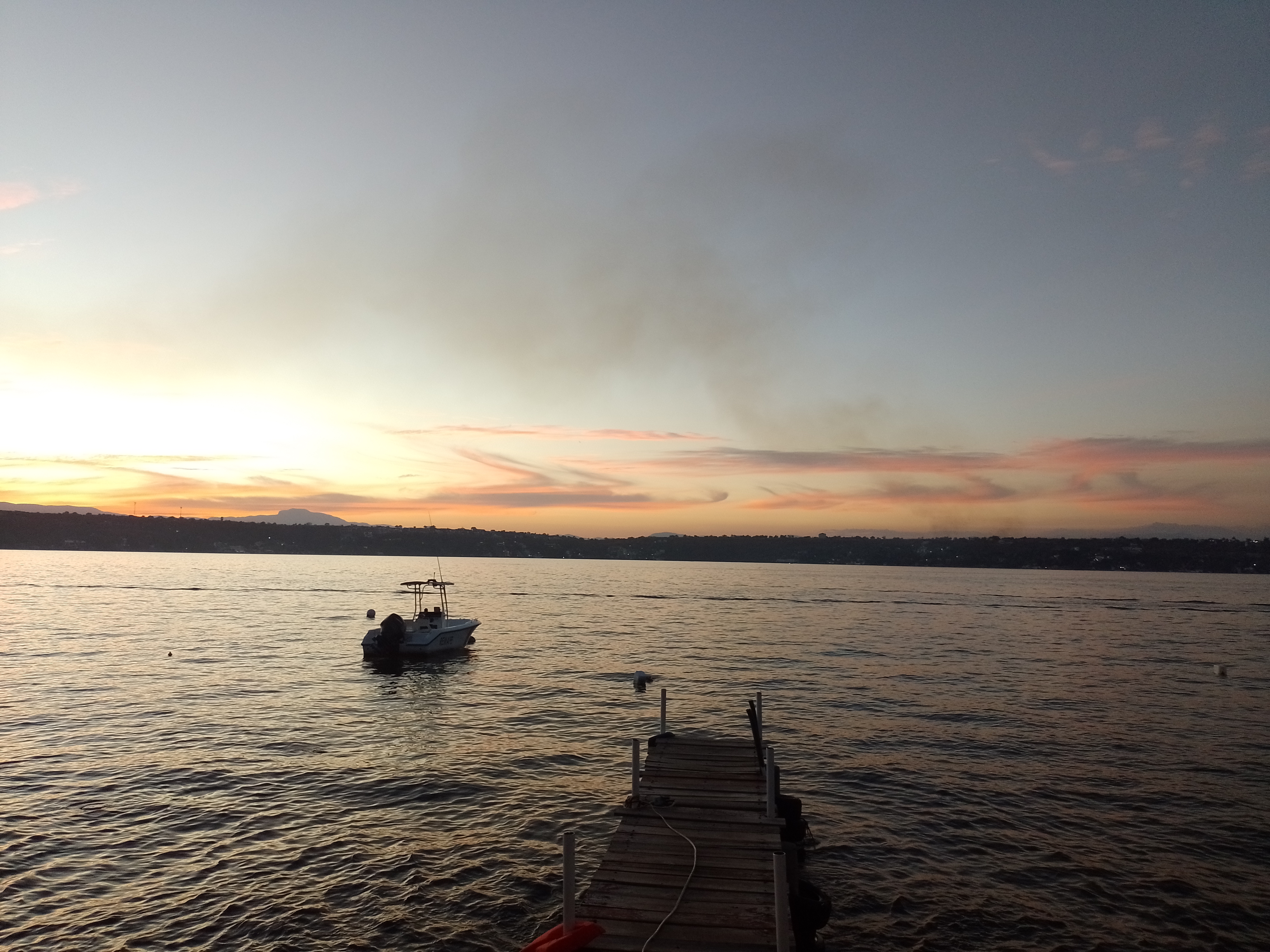 Restaurante La Patrona de Carnes y Mariscos Teques image 4