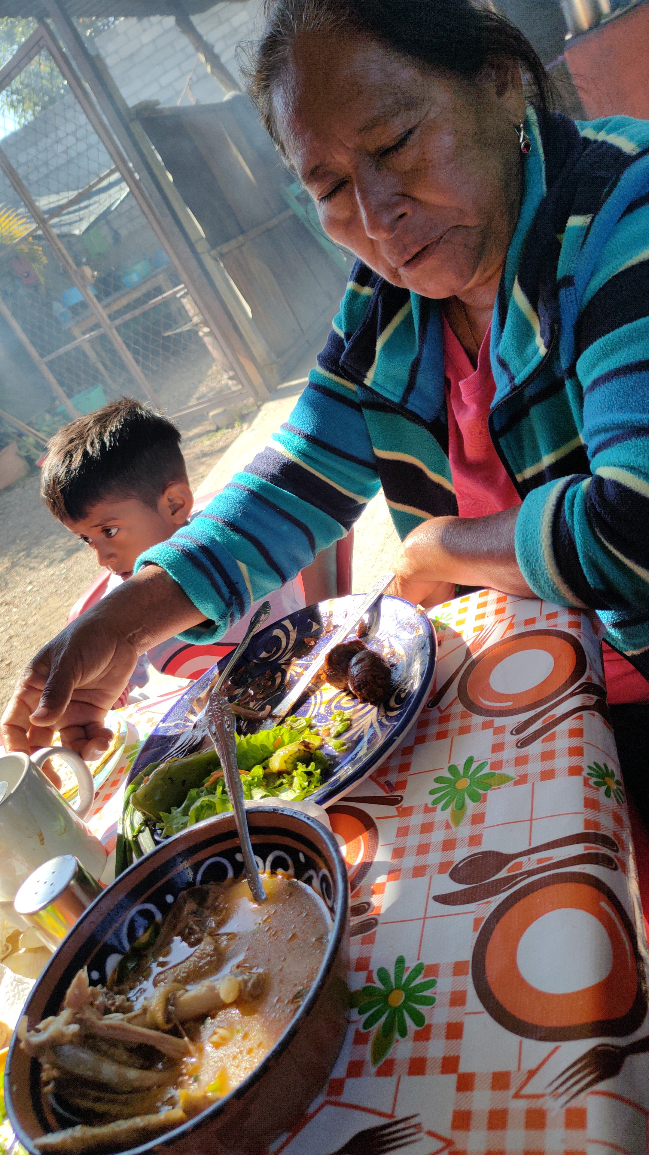 Comedor Esmeralda image 8