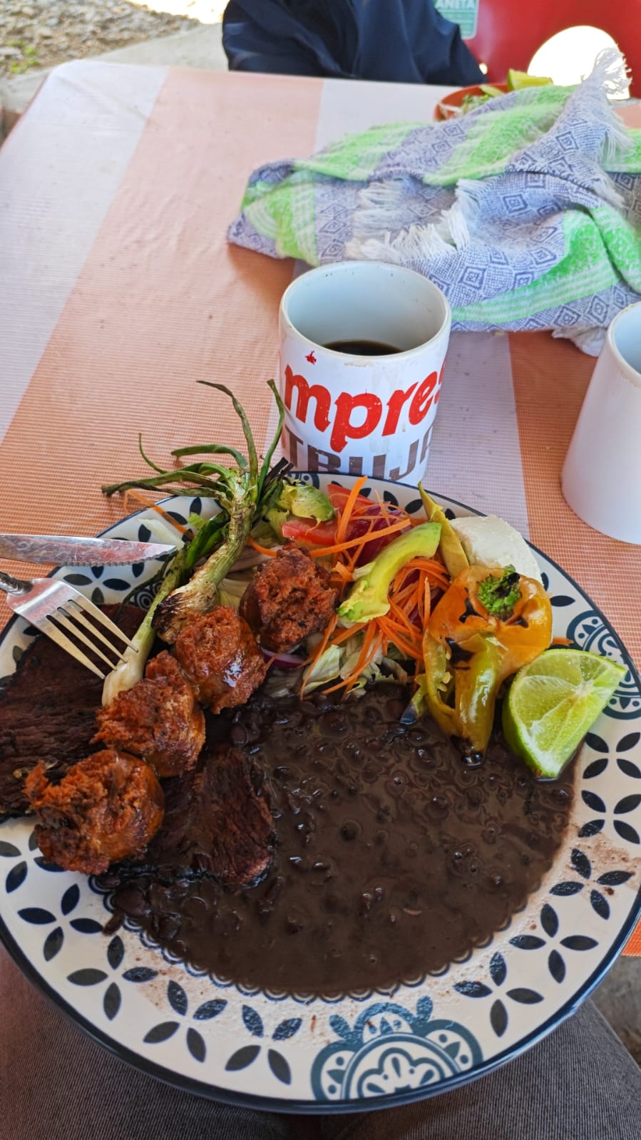 Comedor Esmeralda image 10