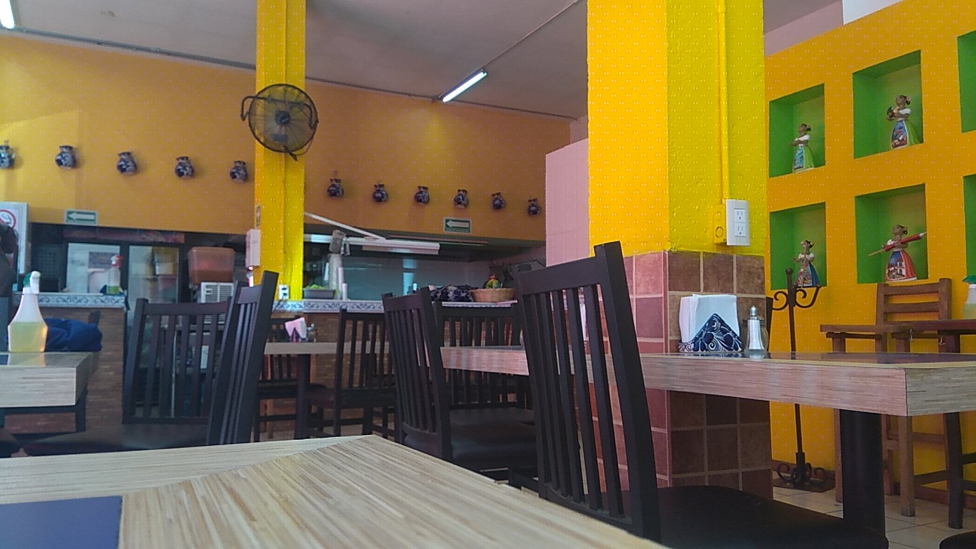 La Querencia Pozolería Suc. Blvd. Americas image 5