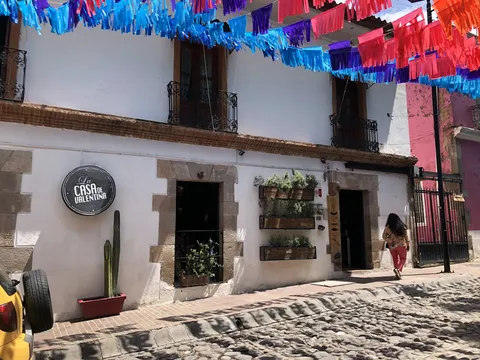 LA CASA DE VALENTINA image 6