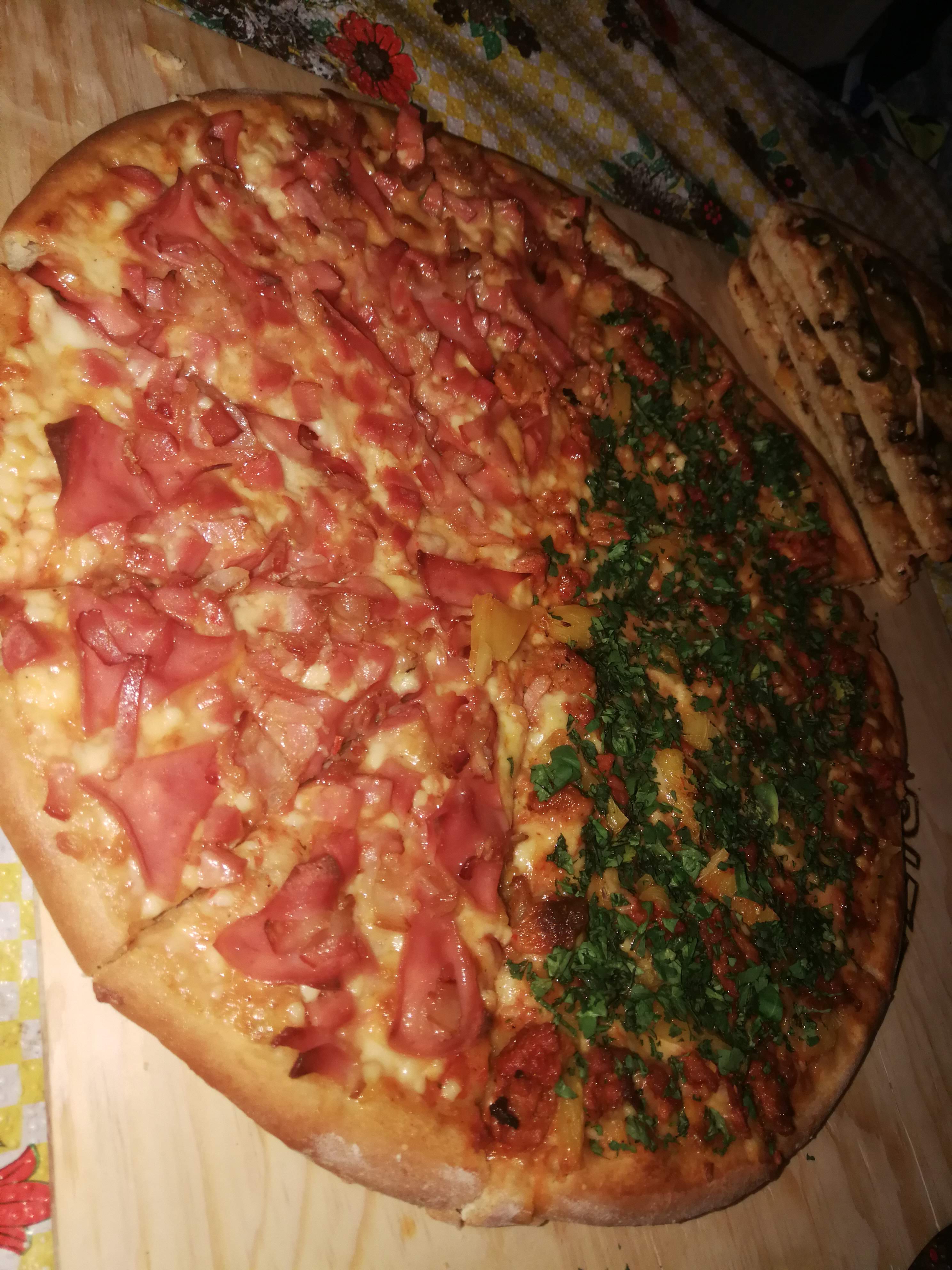 Pizza's Tlan image 5