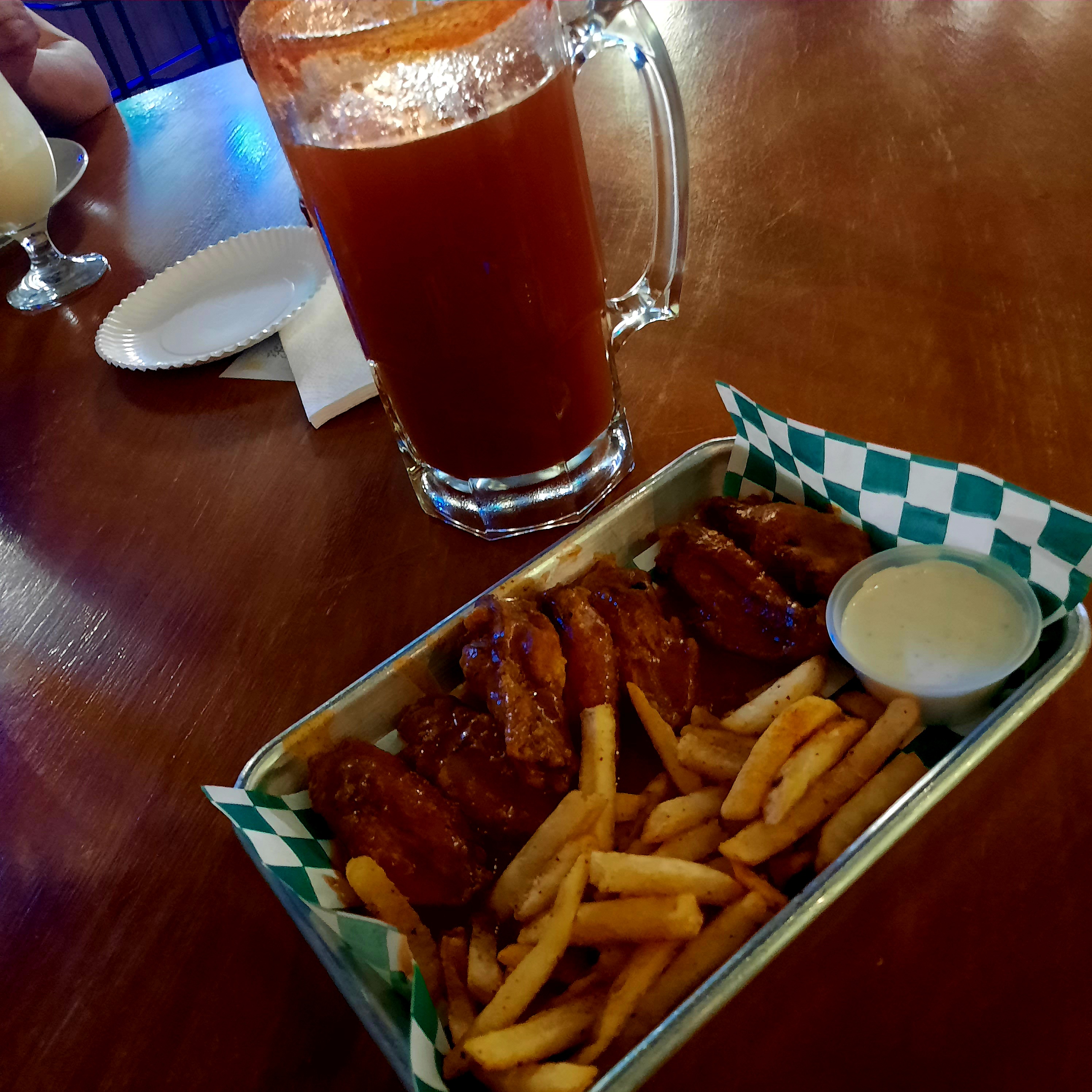 Nola restaurant-bar image 5