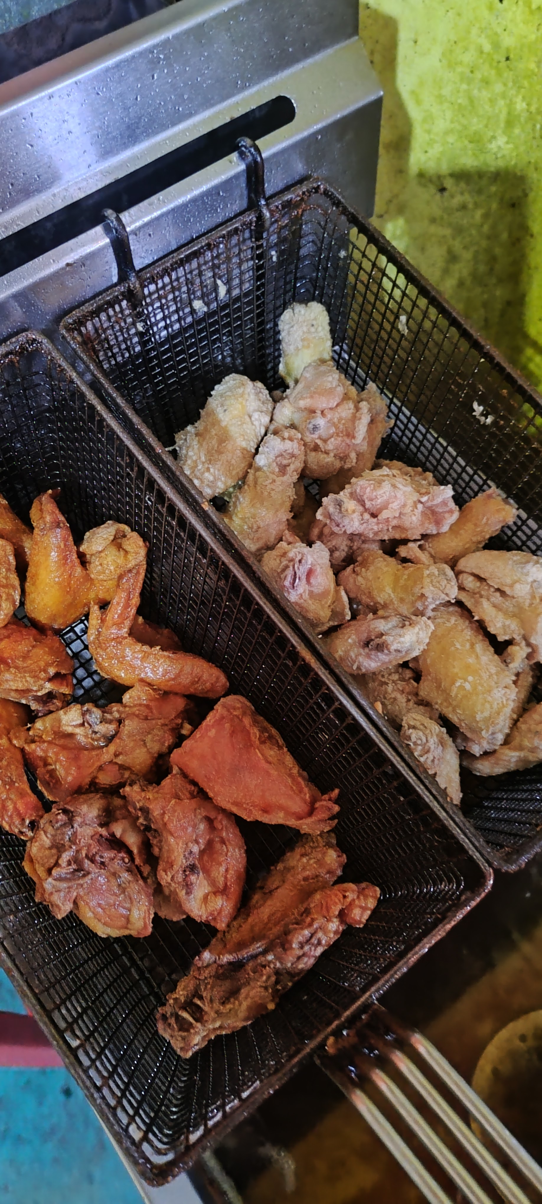 Pollos Y Alitas EL CAMPERO LOCO image 5