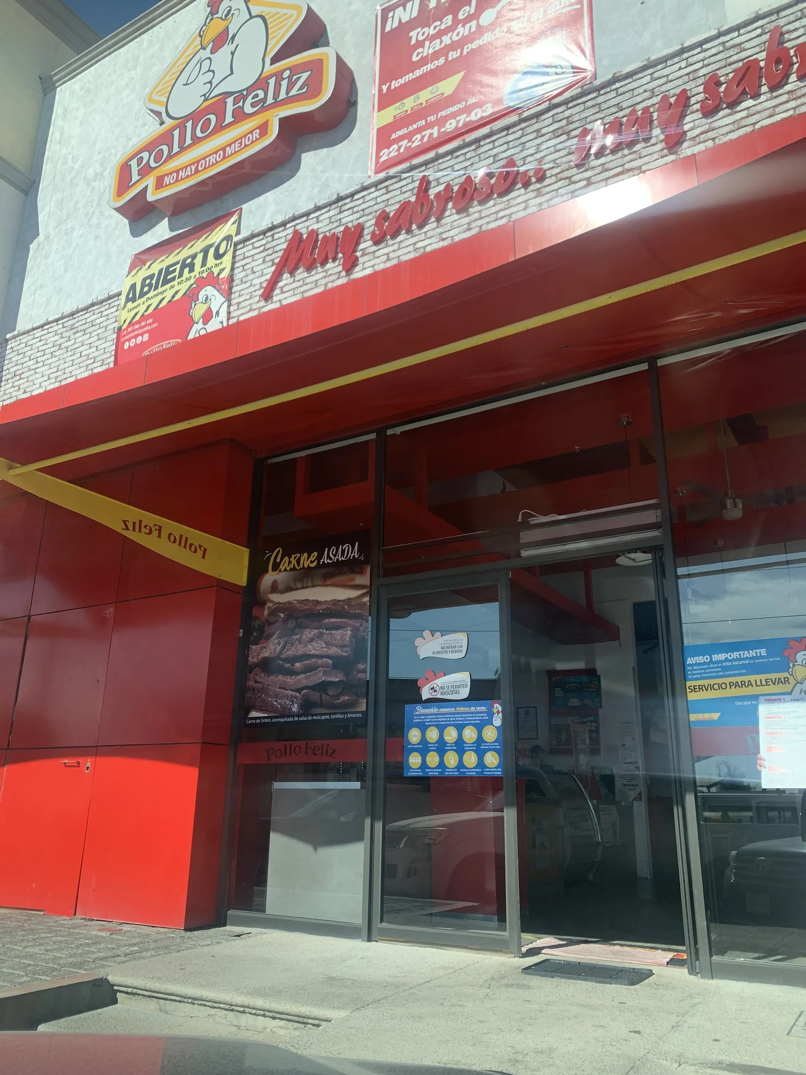 Pollo Feliz Autopista Puebla-México Avanza image 7