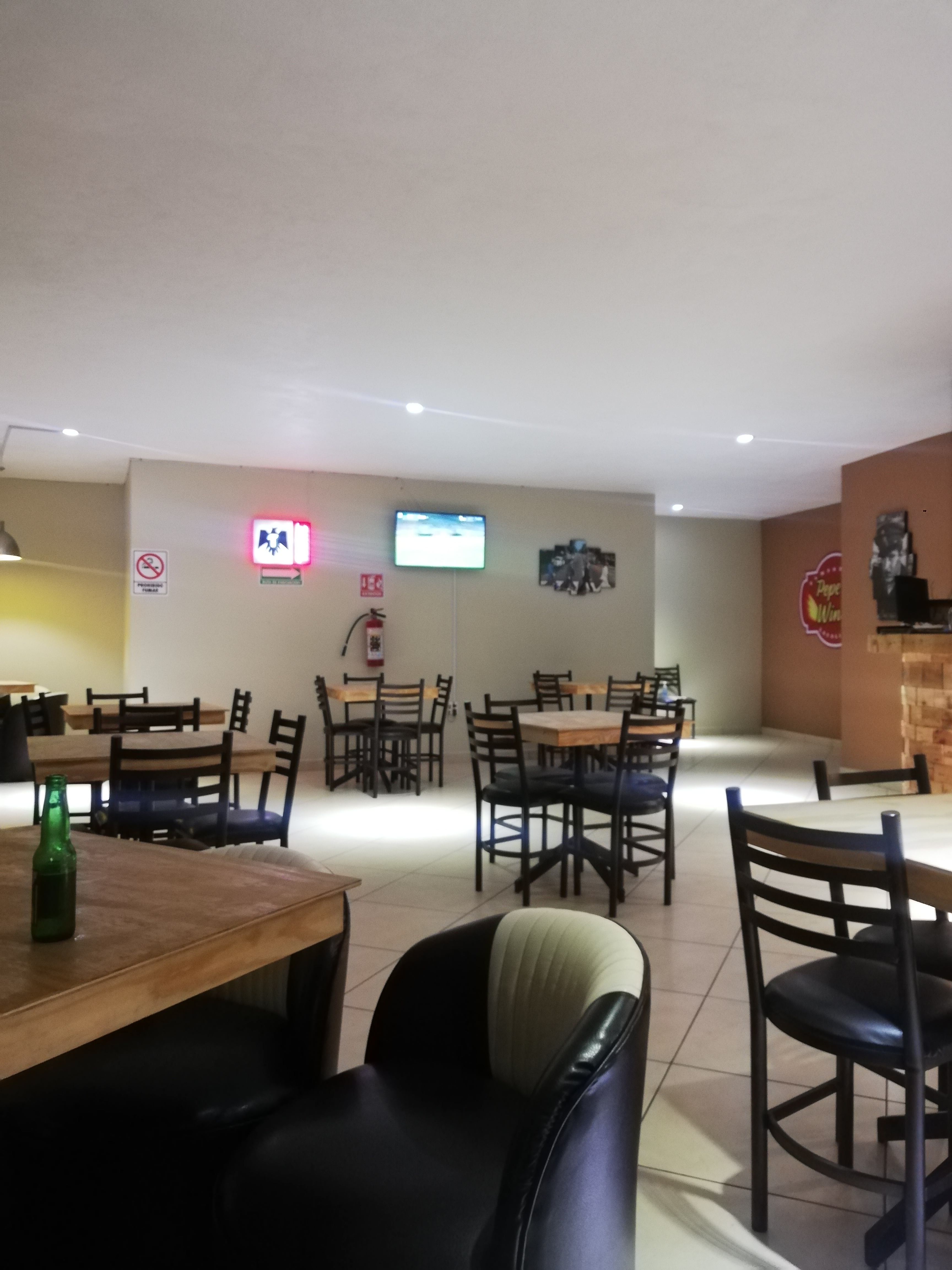 Pepe’S Wings El Mundo De las Alitas image 2