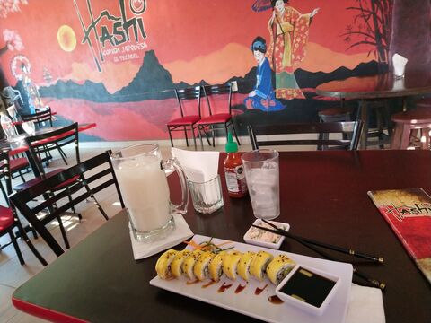 HASHI (Comida Japonesa) image 1