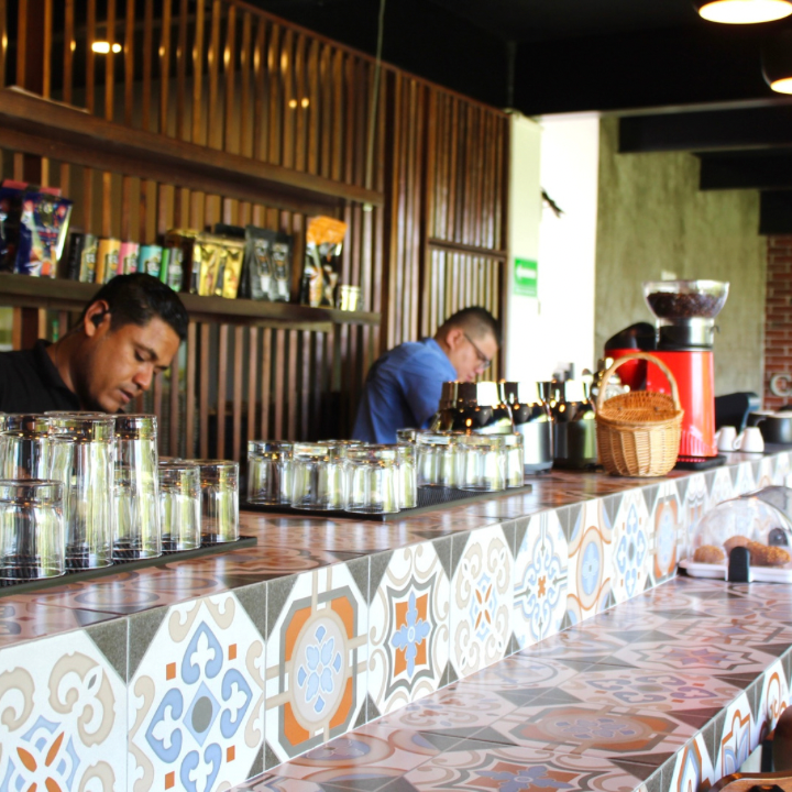 Casa Naranjo image 1