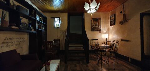 Del Carmen Restaurant . Cafè image 4